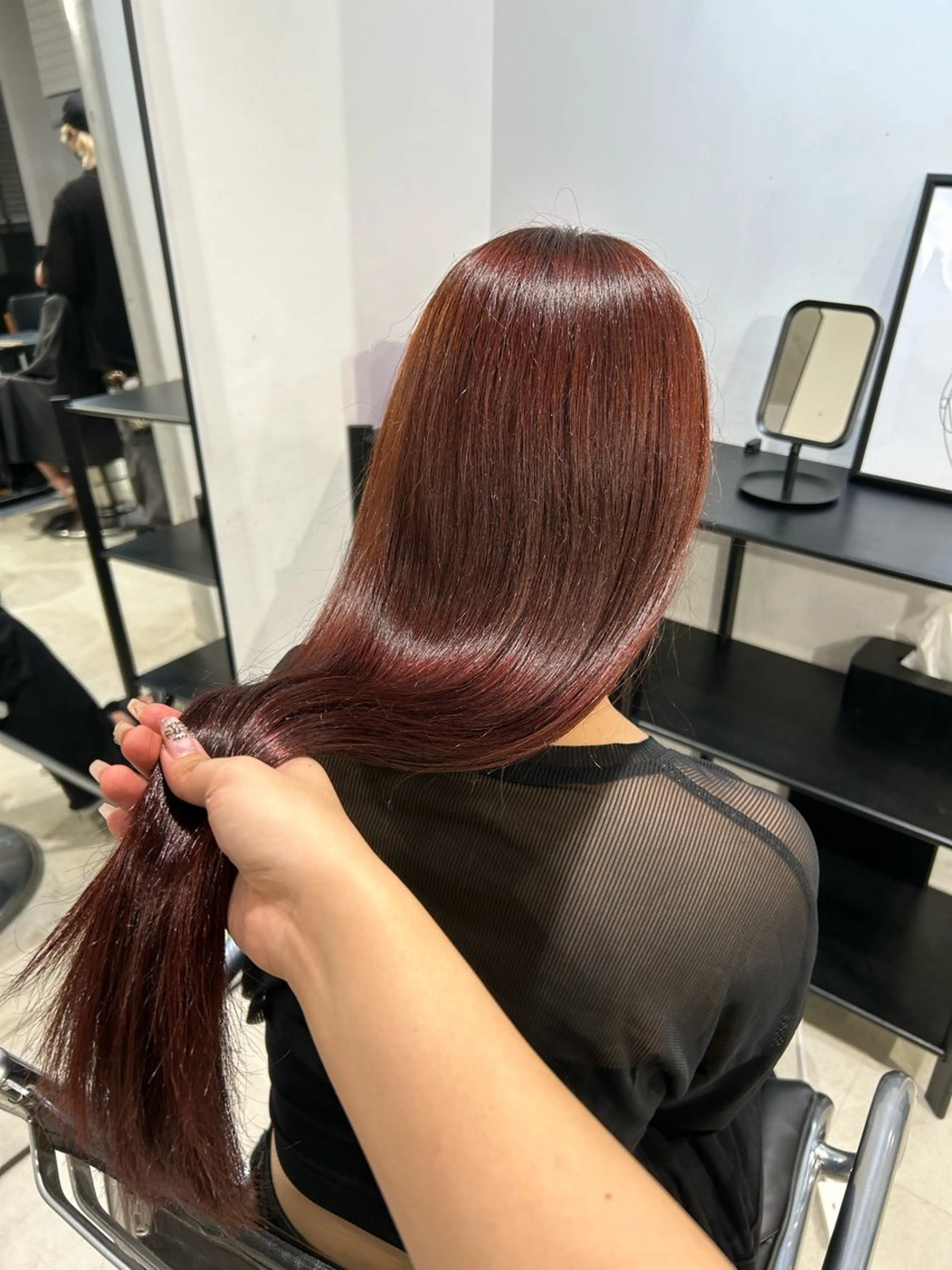 ロング カラー ヘアアレンジ ボブ艶モテカラー🫧 カリンのヘアスタイル