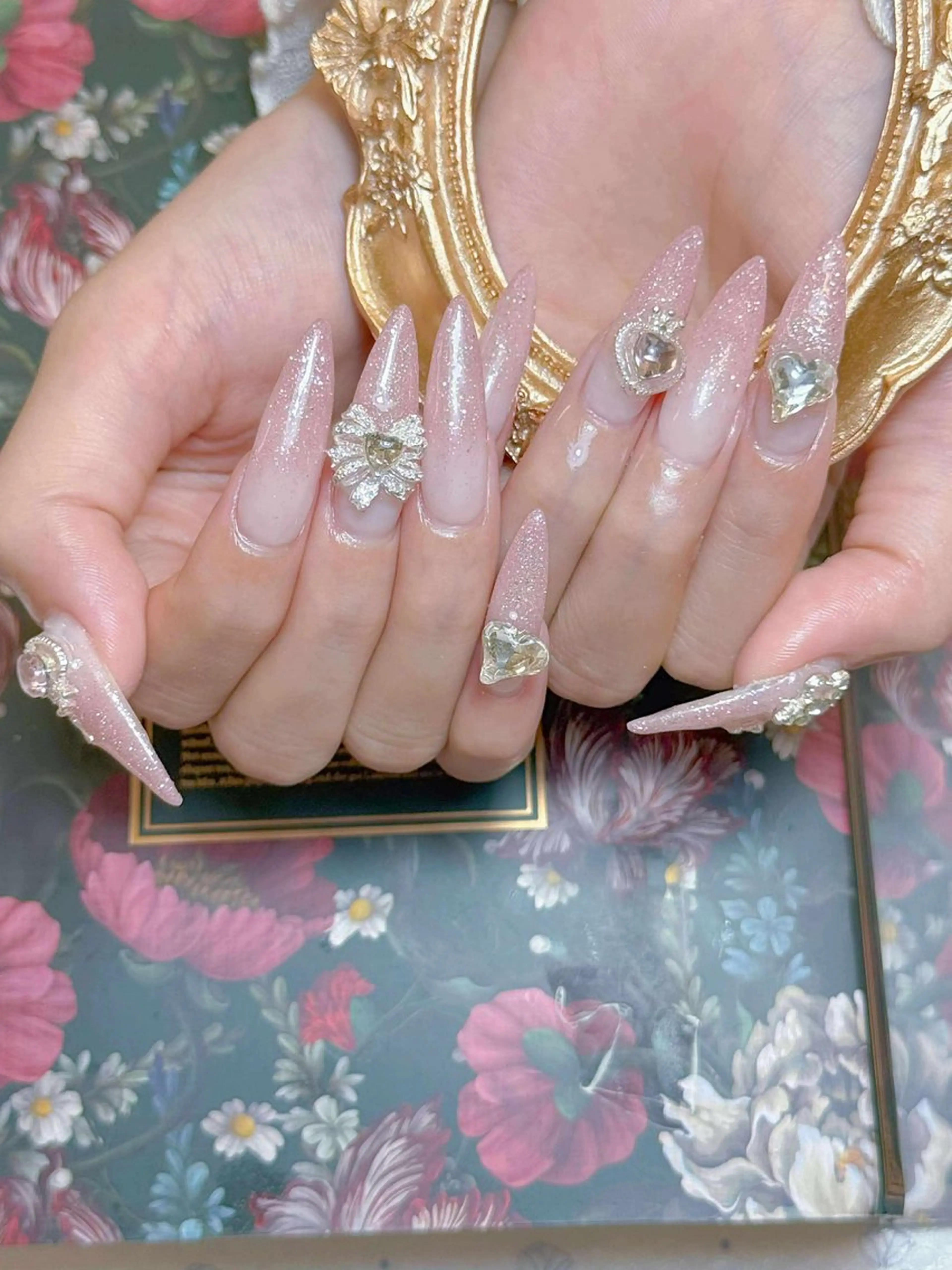 ネイル ハンドネイル ANH NAIL ゴテゴテ専門店💎のネイルデザイン