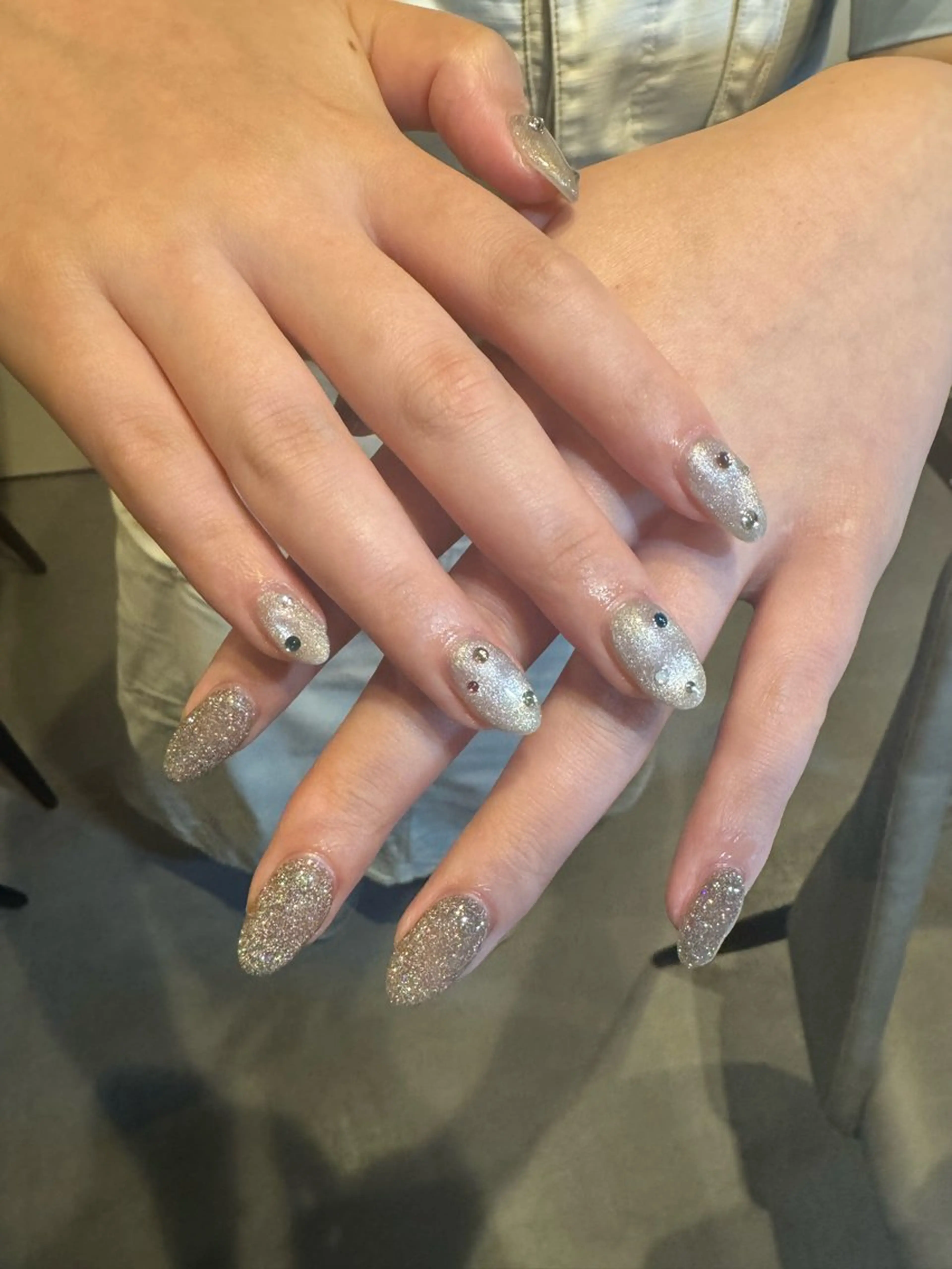 ネイル ハンドネイル 濱岡 咲のネイルデザイン