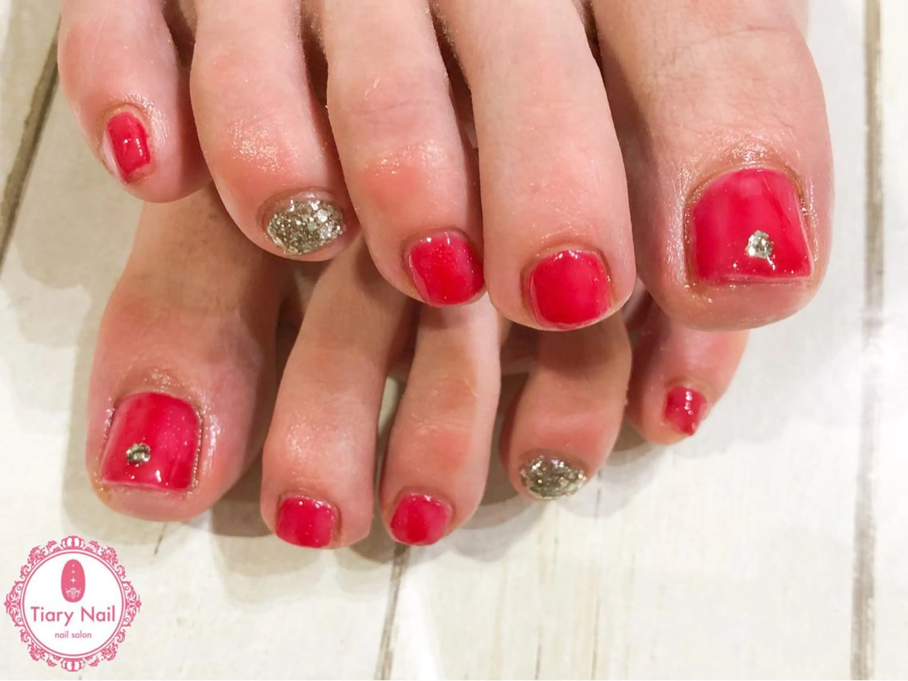 ネイル tiarynail K Kのネイルデザイン