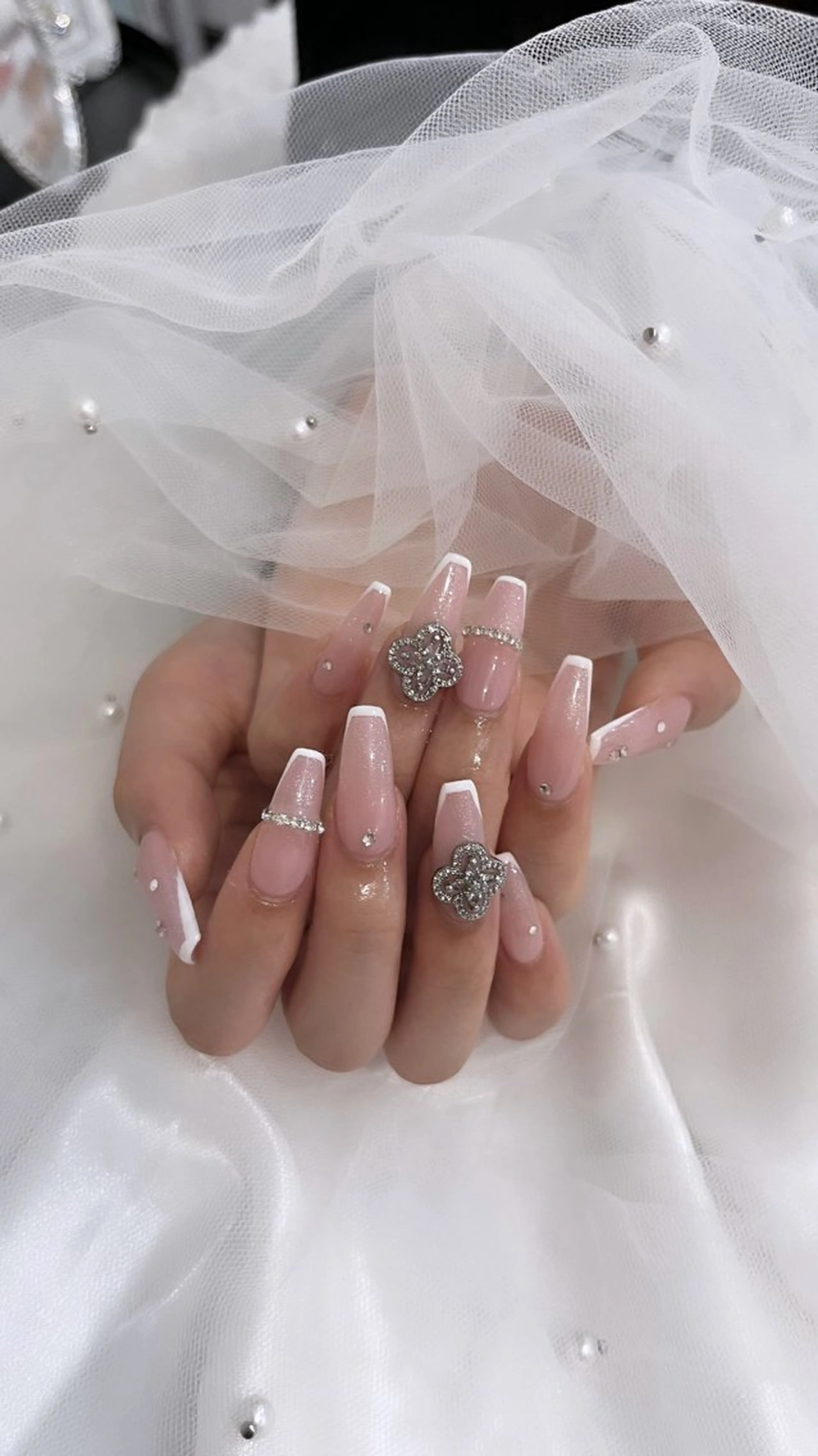 ネイル SALON ELVI.所属・SALON ELVI.のネイルデザイン