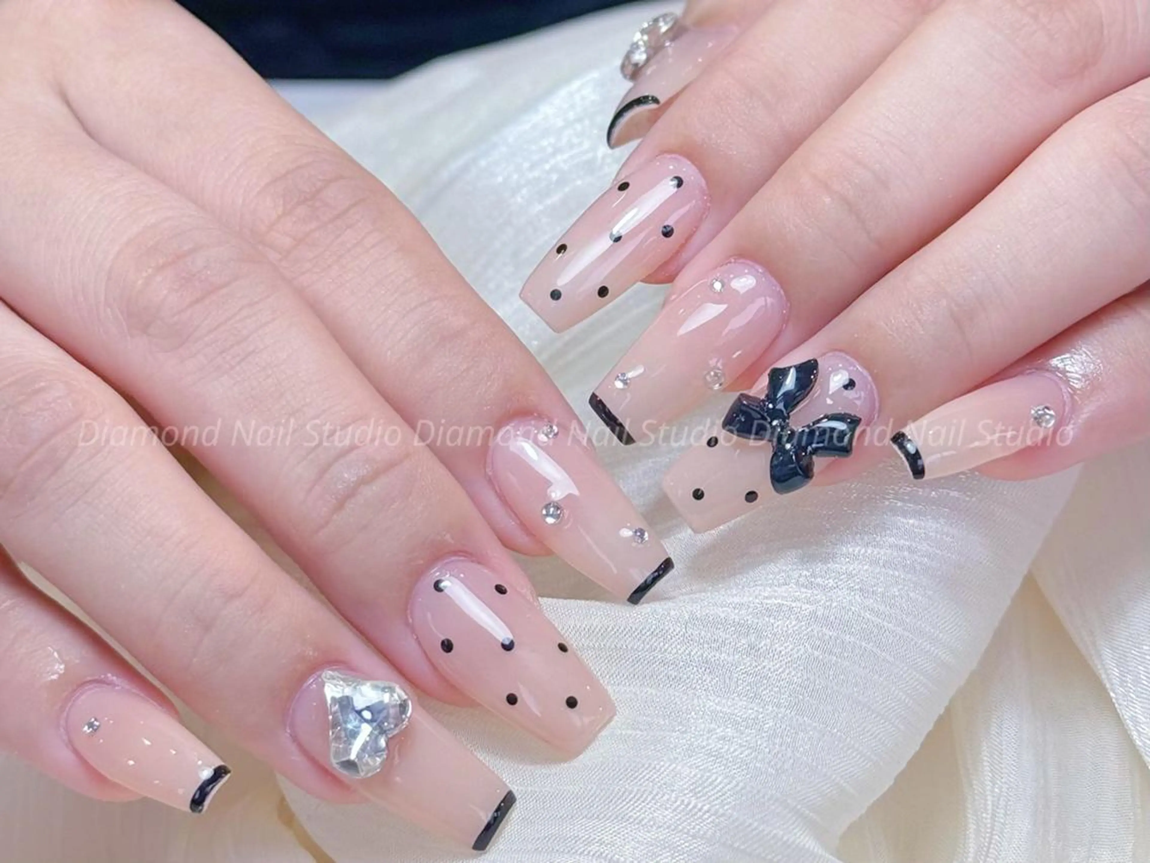 ネイル ハンドネイル DEMAIN- 🌹のネイルデザイン