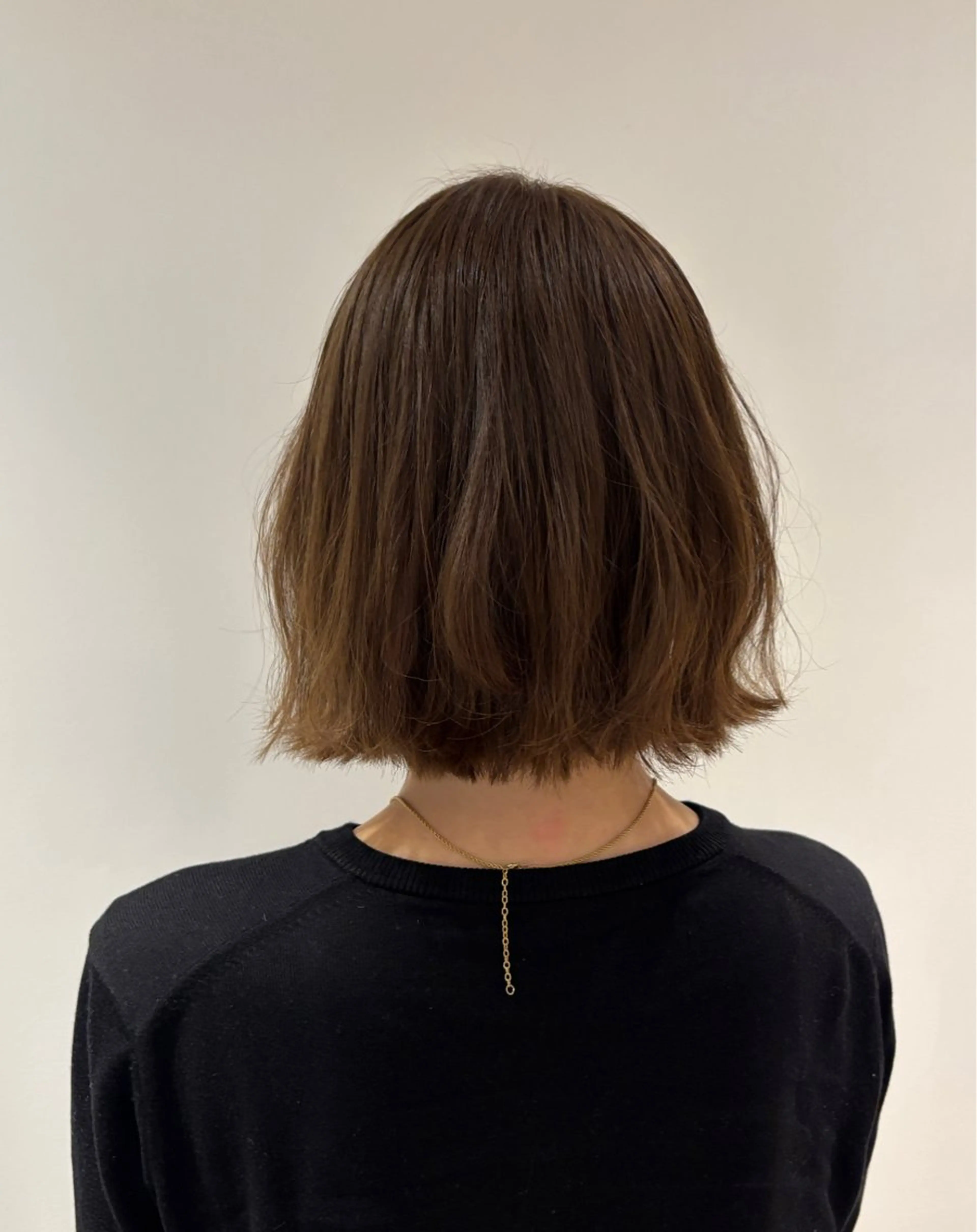 ミディアム カラー relond TAKEのヘアスタイル