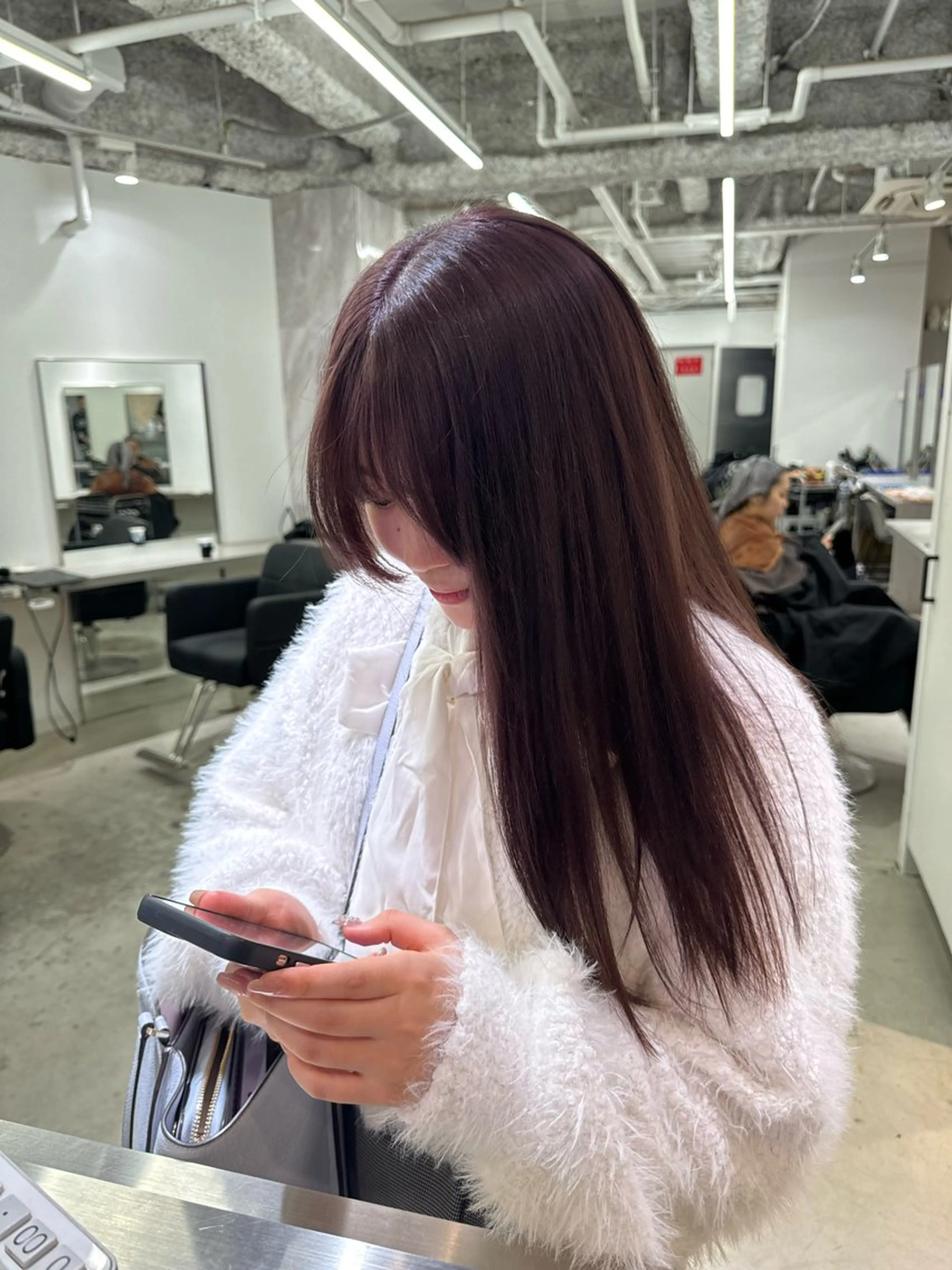 ロング カラー ヘアカラー トリートメント 店長　MANAMI ／ブリーチ／骨格ボブのヘアスタイル