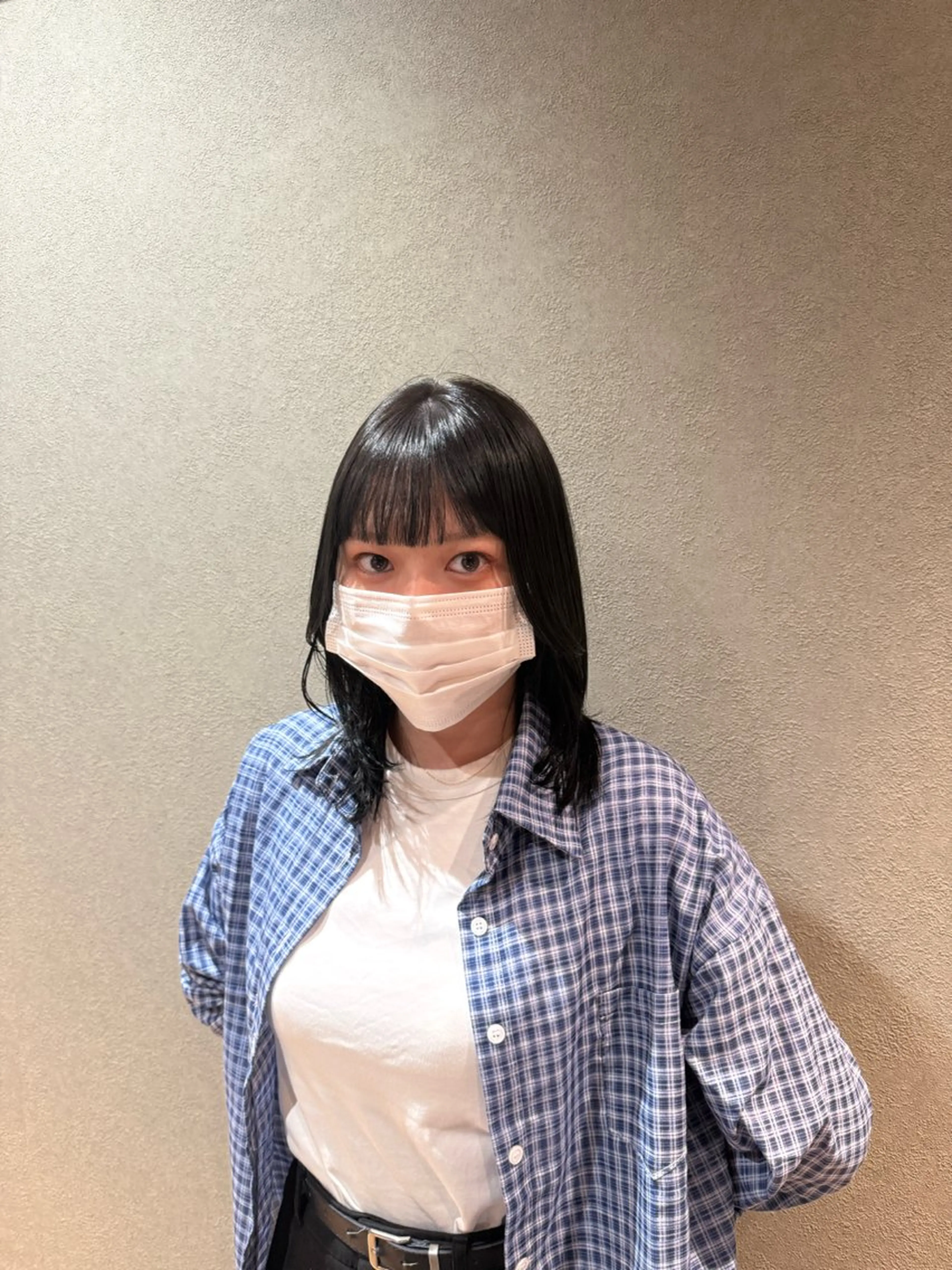 ミディアム カラー パープルカラー レイヤーカット canamo所属・大原/ 和泉府中/カットのヘアスタイル