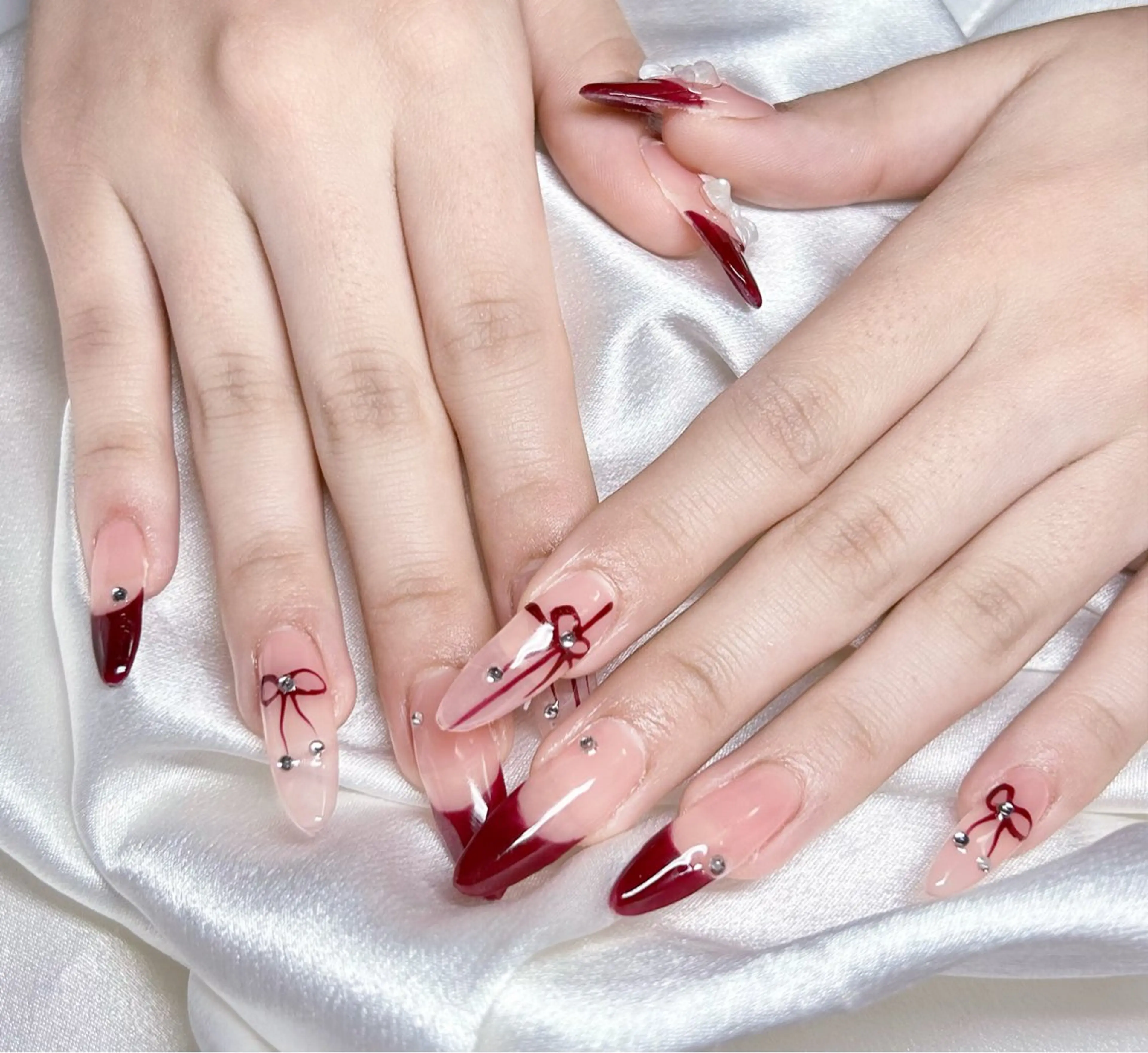 ネイル ハンドネイル コウ ヨウのネイルデザイン