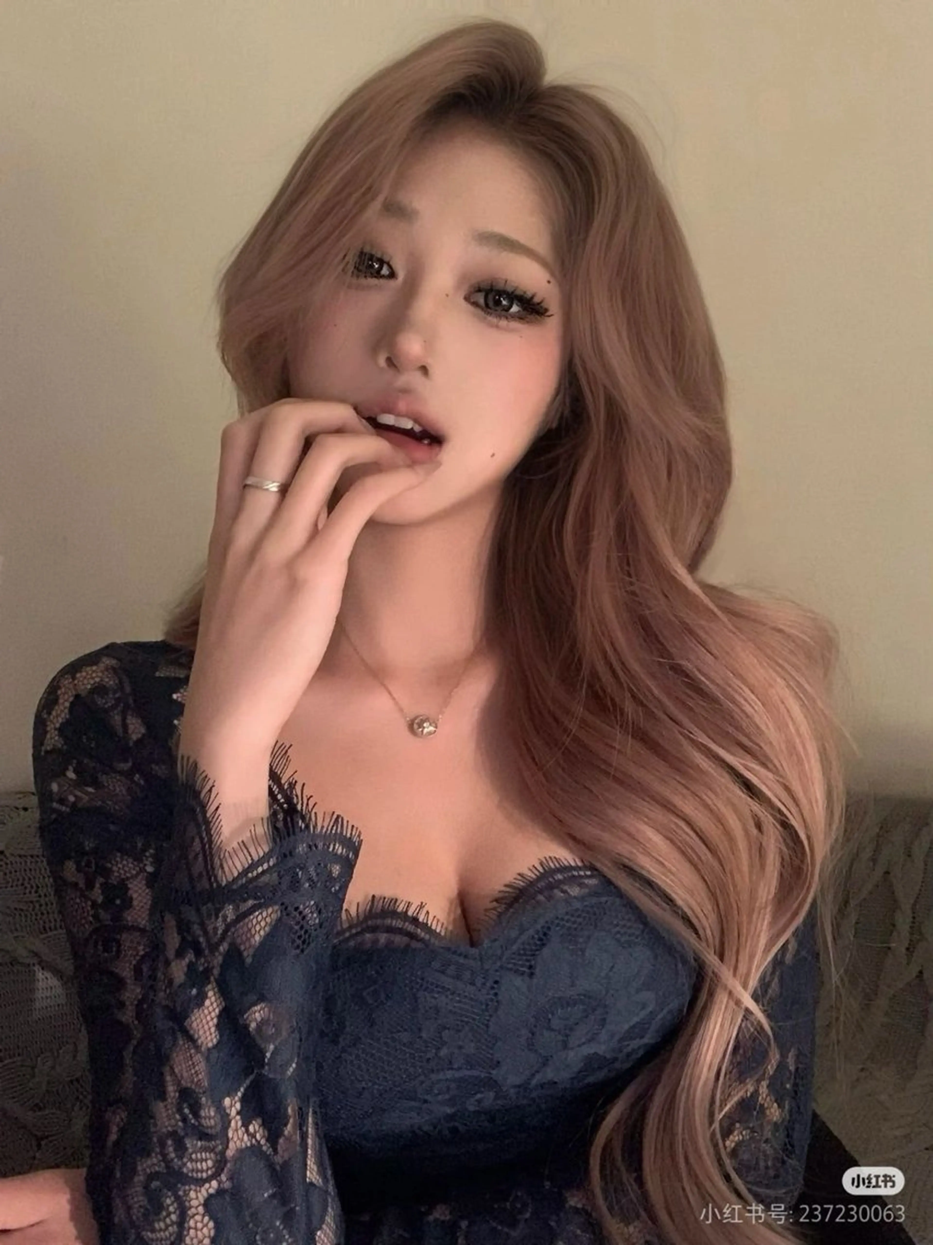 ロング くびれヘア カット ヘアセット 𝑺𝑨𝑨𝒀𝑨 色気ワンホンHairのヘアスタイル