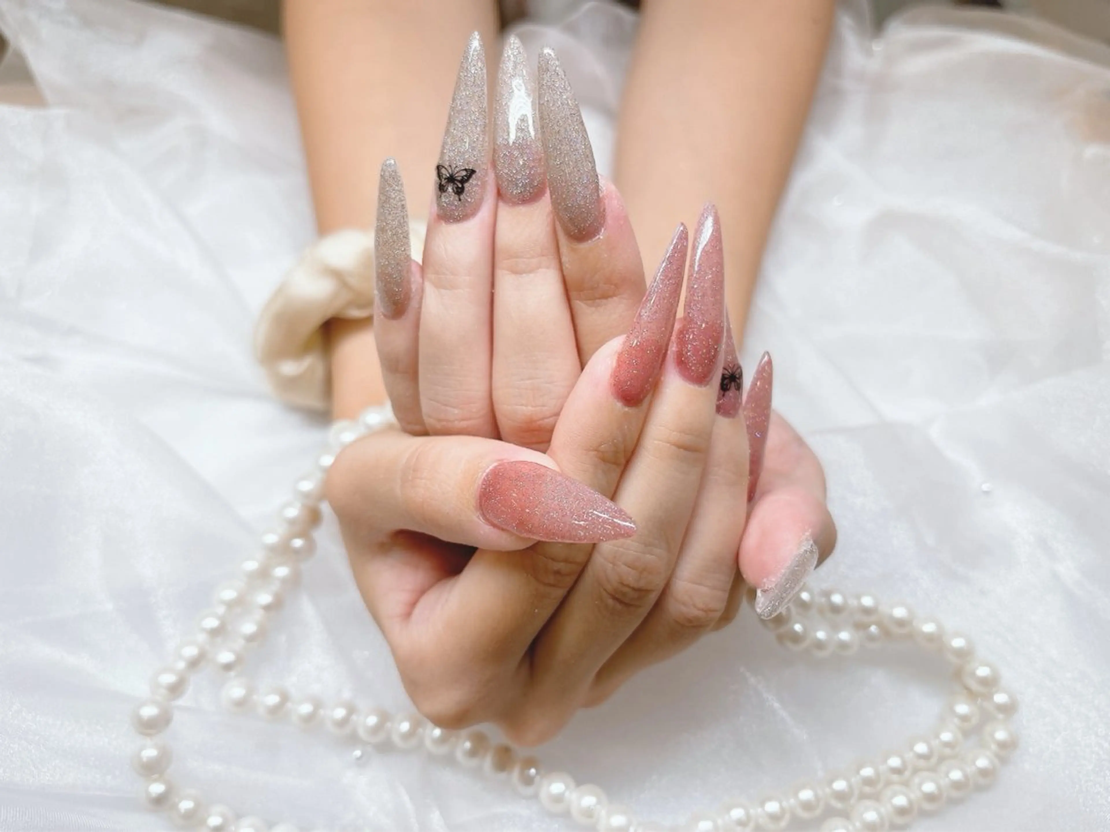 ✋手🔰練習モデル🦋初回ジェルオフ無料‼️2色ネイル🩵💛【すぐ予約OK💫💫】の写真