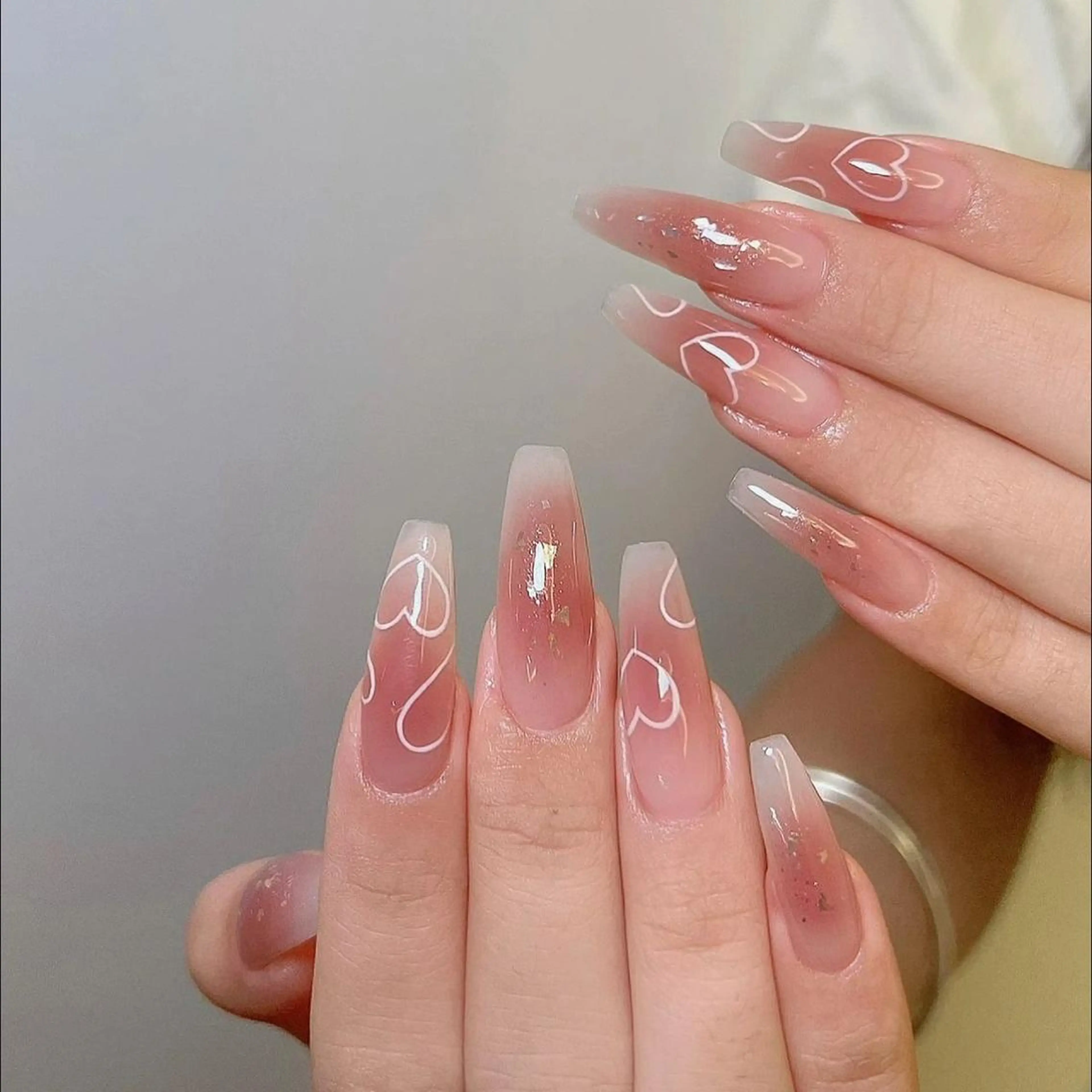 ネイル アートネイル 長さ出し ネイルチップ Queens PUPUのネイルデザイン