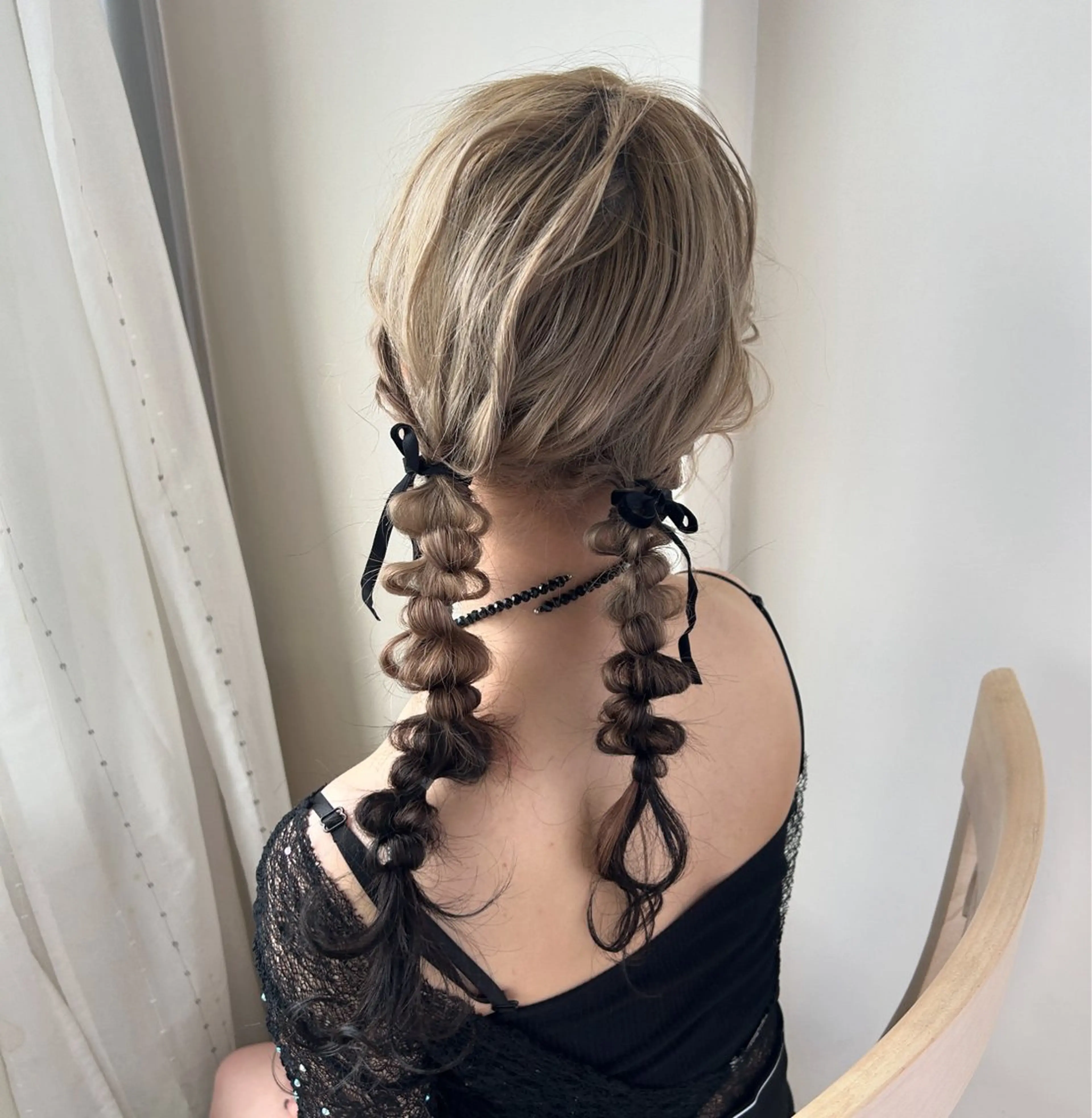 ロング ヘアアレンジ Maho/海外 レイヤー/ハイトーンのヘアスタイル