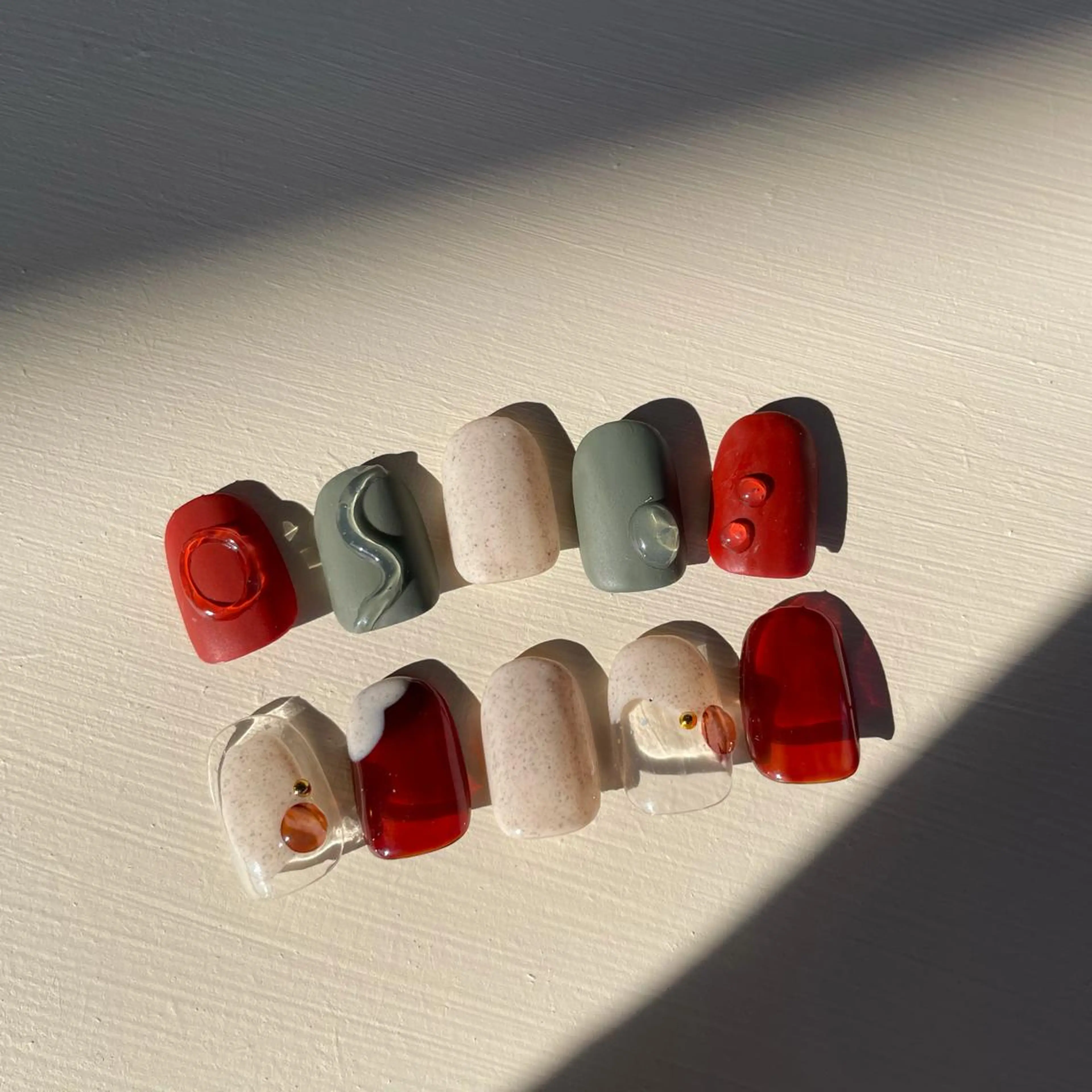 ネイル ハンドネイル 八潮市ショートネイル 🌼AKANEのネイルデザイン