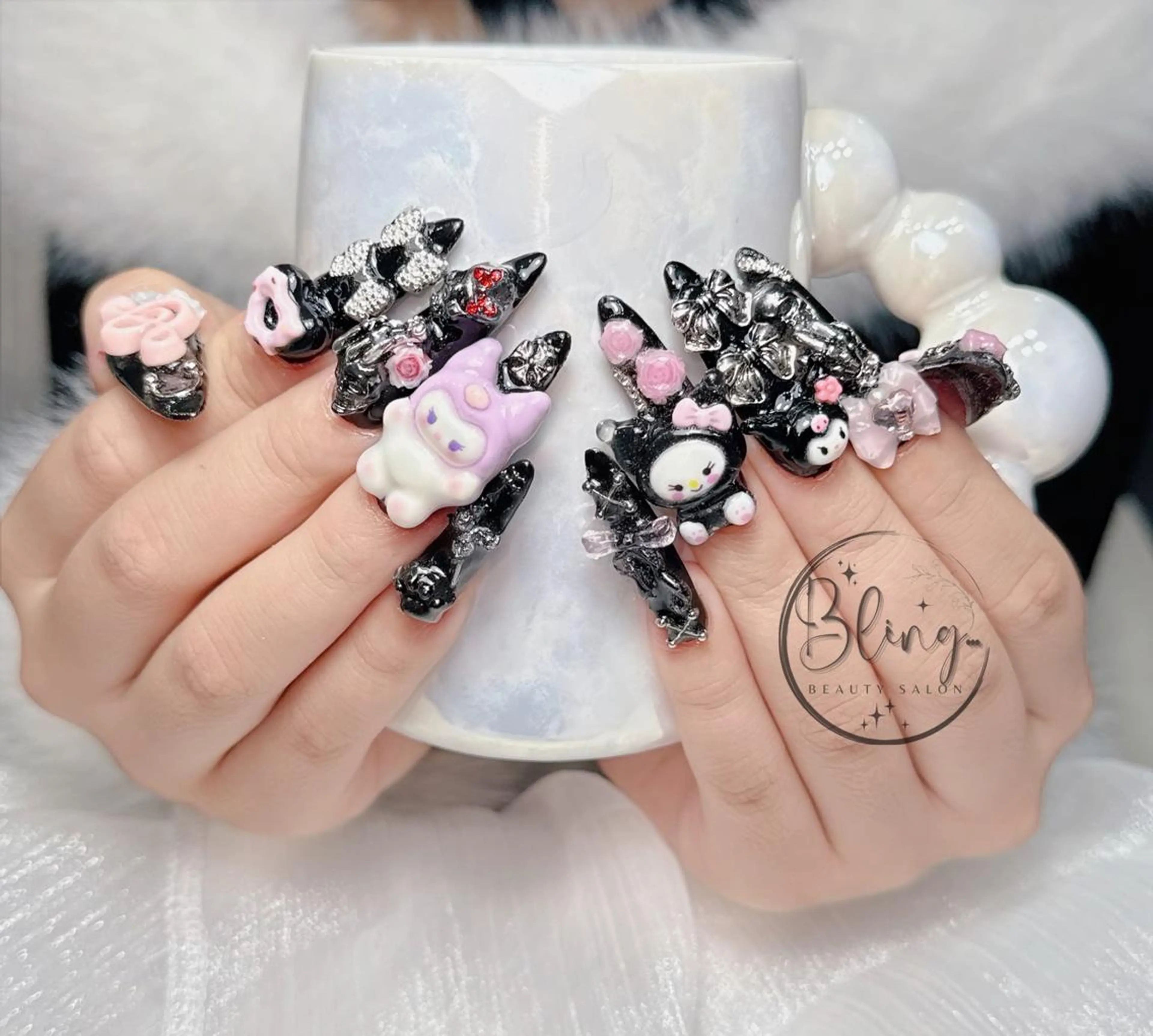 ロング 韓国風ヘア ハンドネイル Bling Salonのネイルデザイン