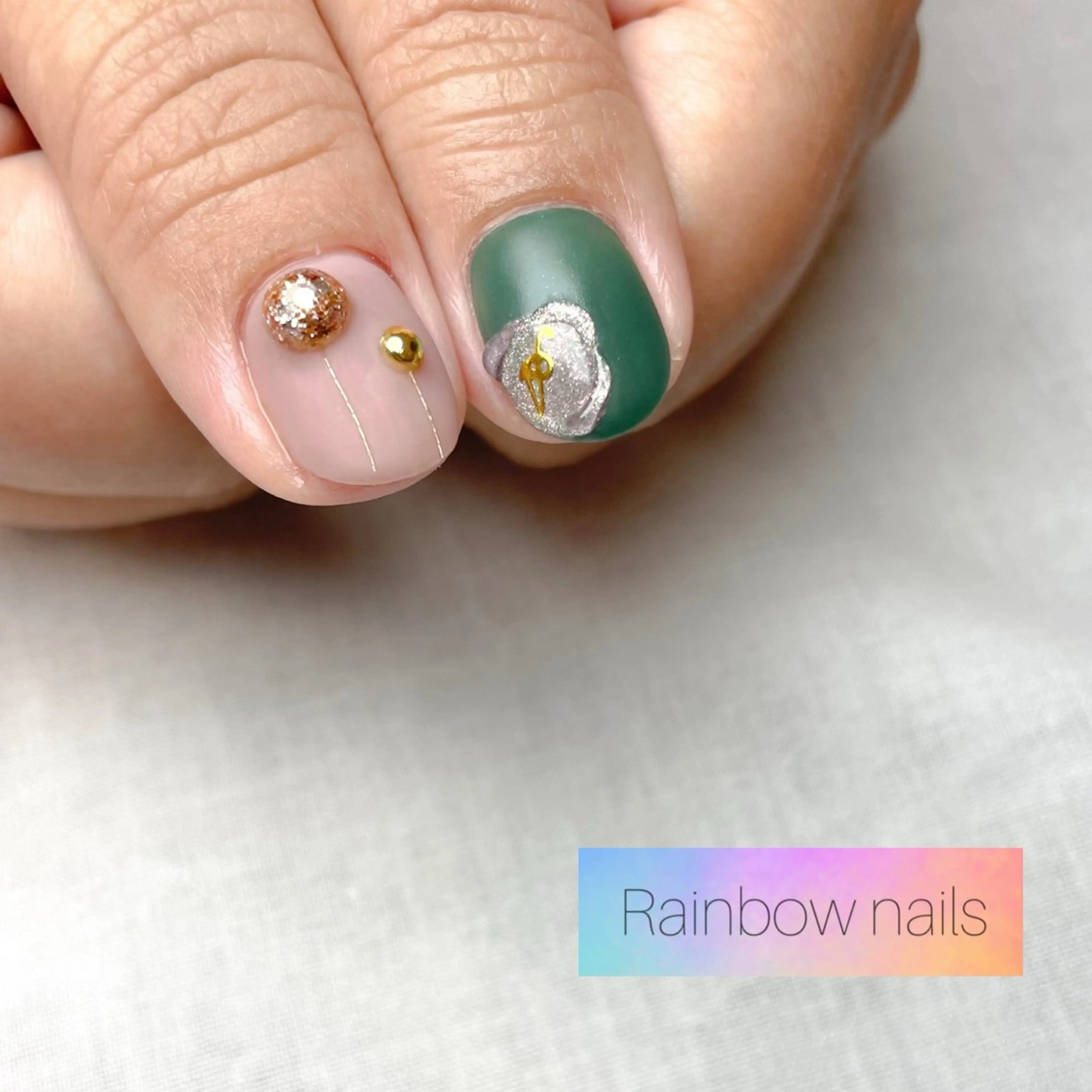 ネイル Rainbow nailsくろちゃんのネイルデザイン