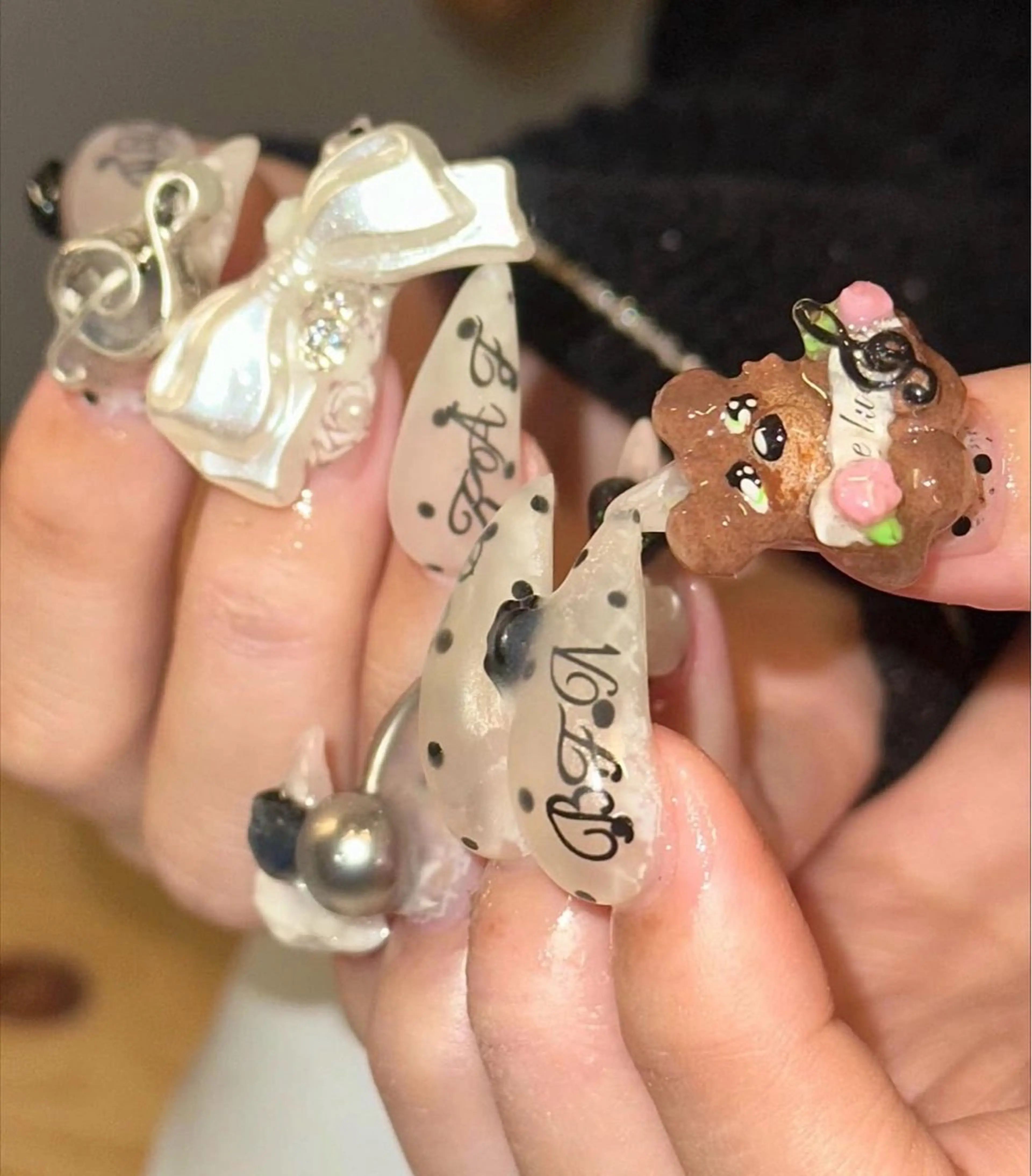 ネイル チークネイル 桜ネイル 長さ出し フットネイル ジェルネイル ハンドネイル XIINH NAIL SALONのネイルデザイン