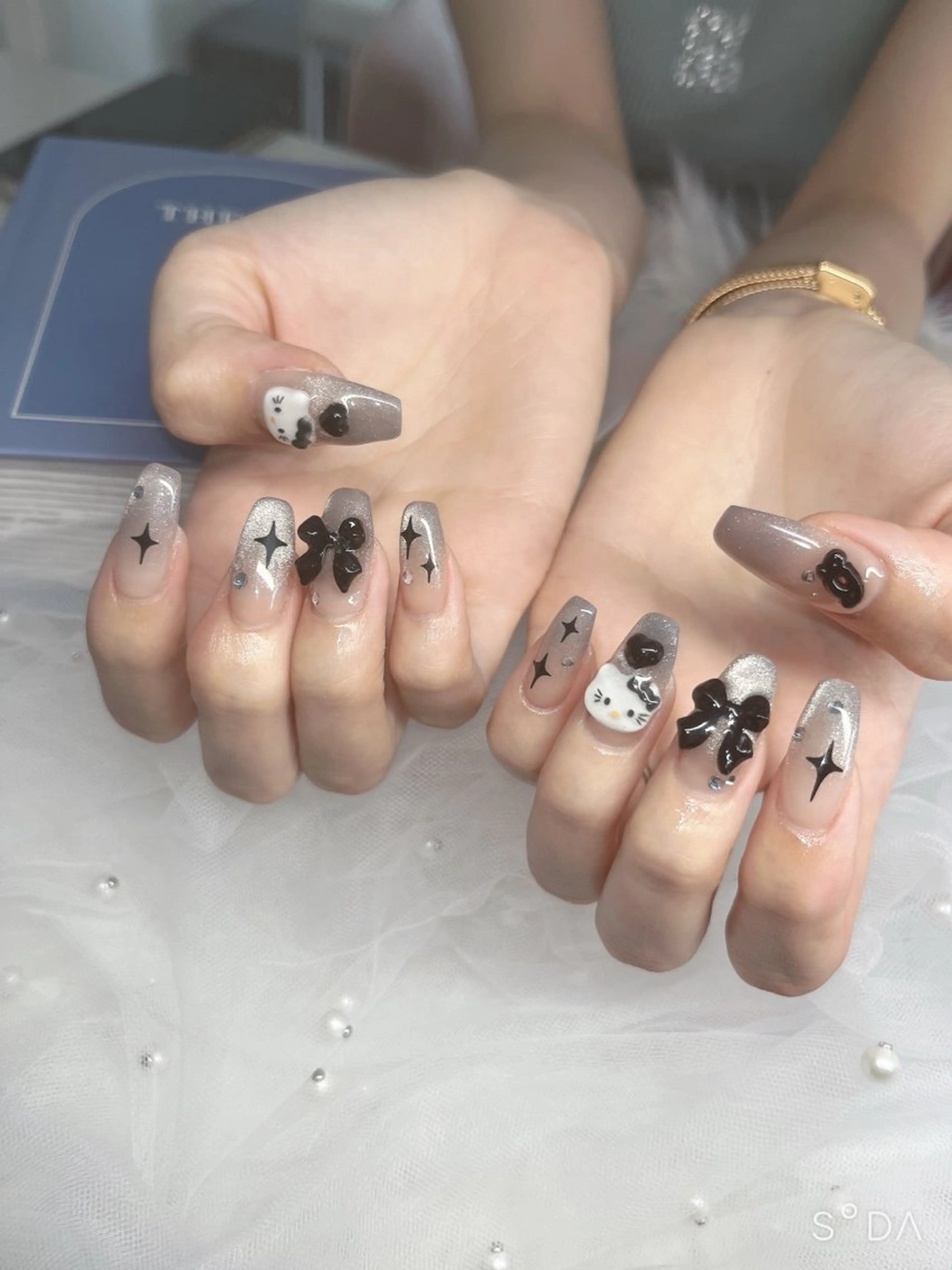 ネイル ハンドネイル CARAT/ Rinaのネイルデザイン