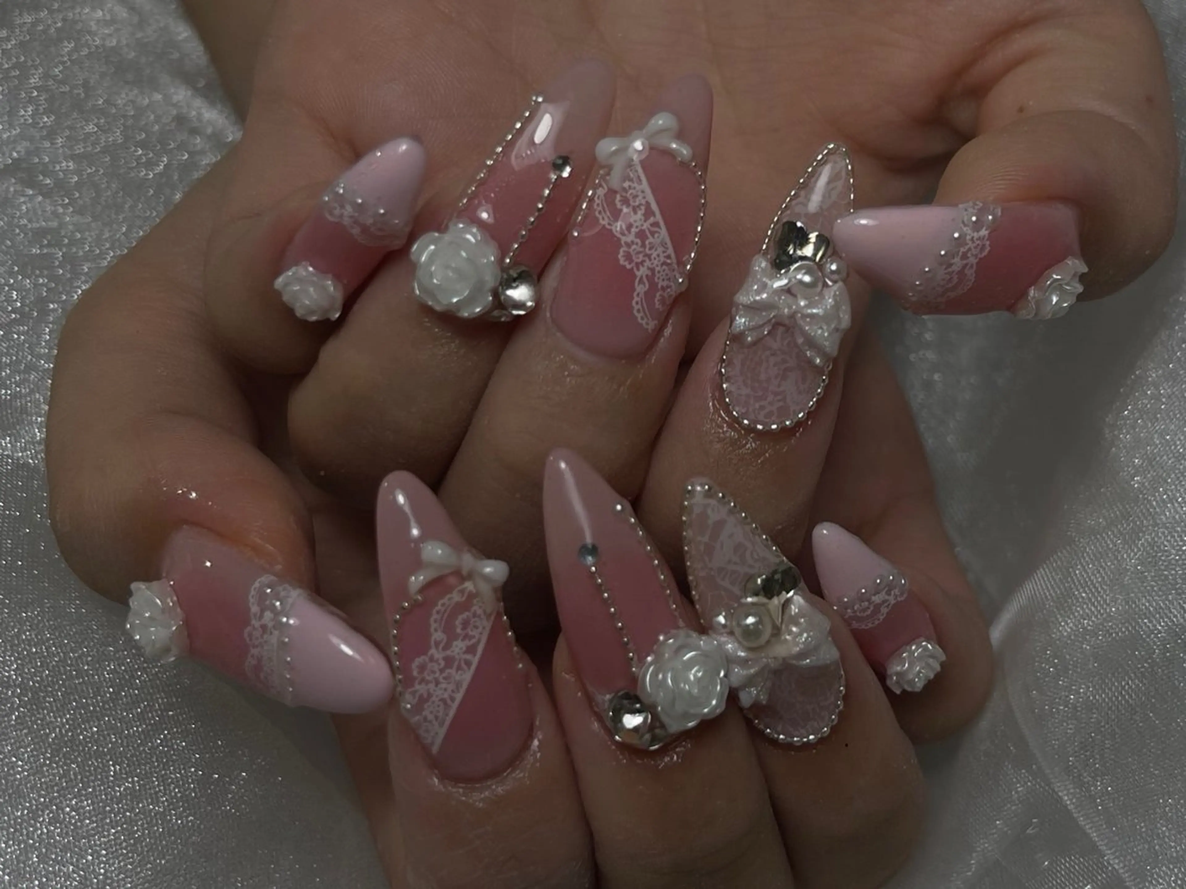 ネイル ハンドネイル ハンドケア nail salon kukuna所属・nail salon 心斎橋アメ村のネイルデザイン
