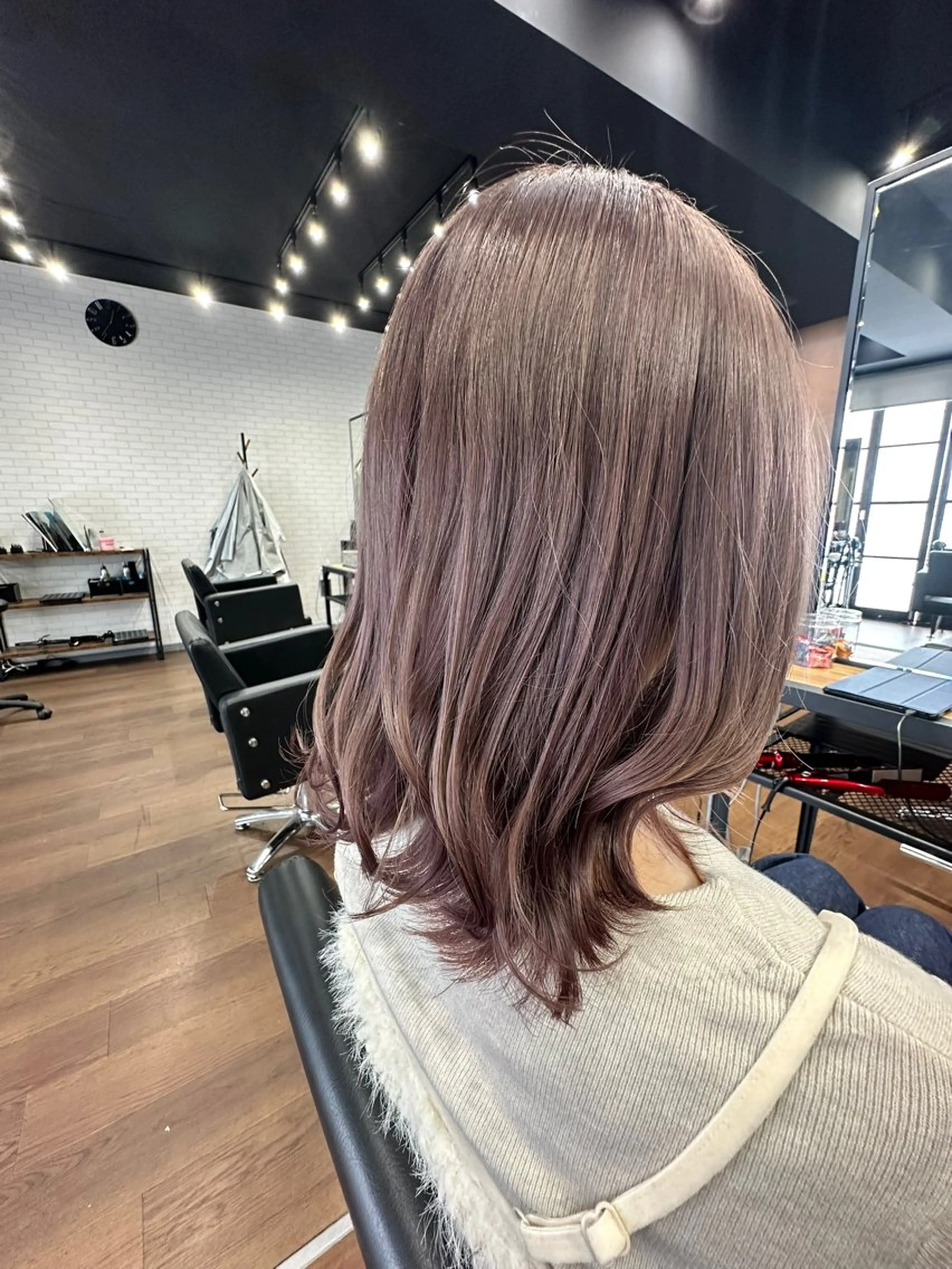 ミディアム カラー syuto/デザイン /ハイトーンのヘアスタイル