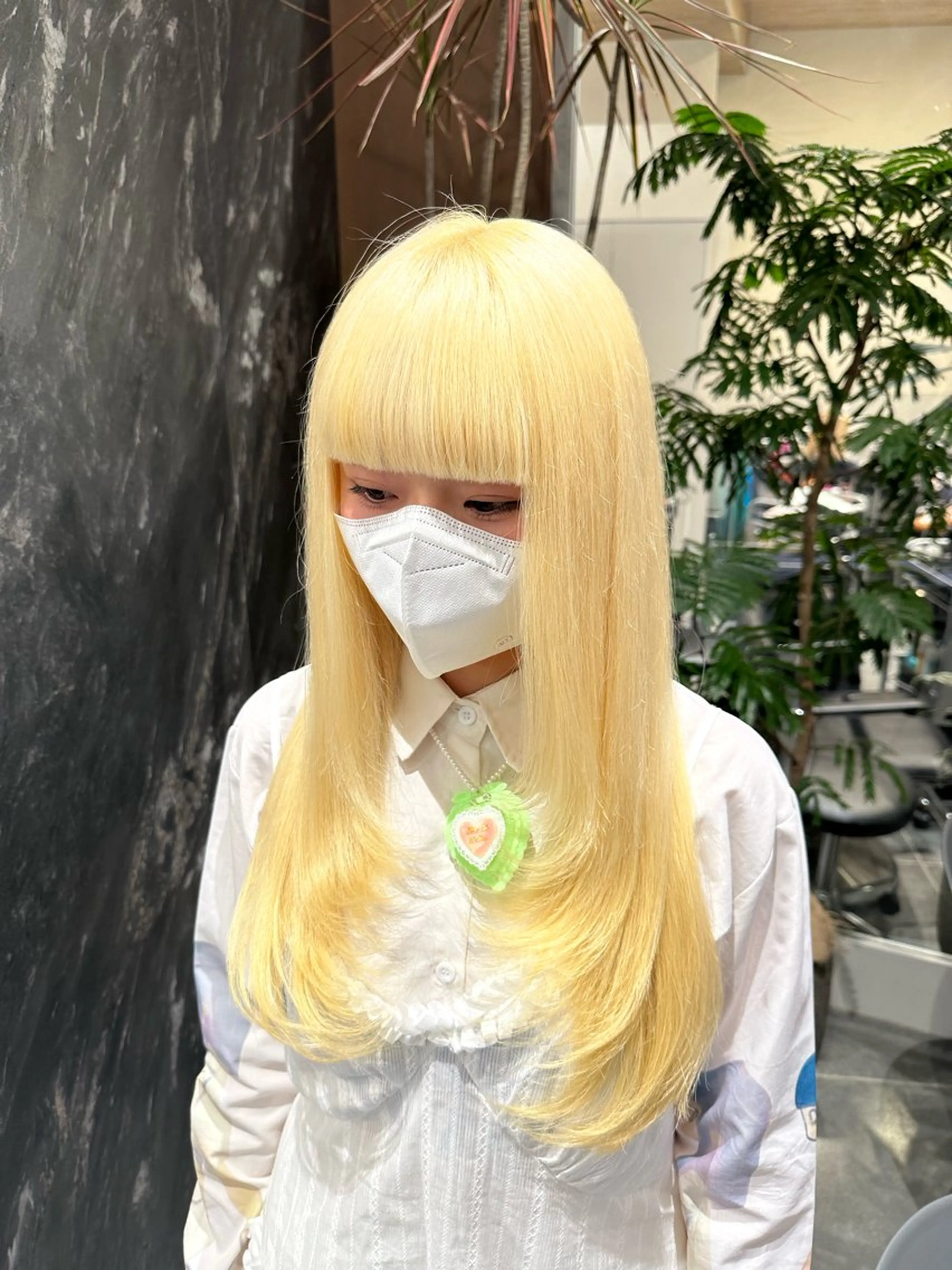 ロング カラー ブリーチ 抜きっぱなしブロンド ブロンド ケアブリーチ ダブルカラー ヘアカラー トリートメント salowin原宿iori所属・💋ハイトーンデザイ ンヘア💋A'nyuのヘアスタイル