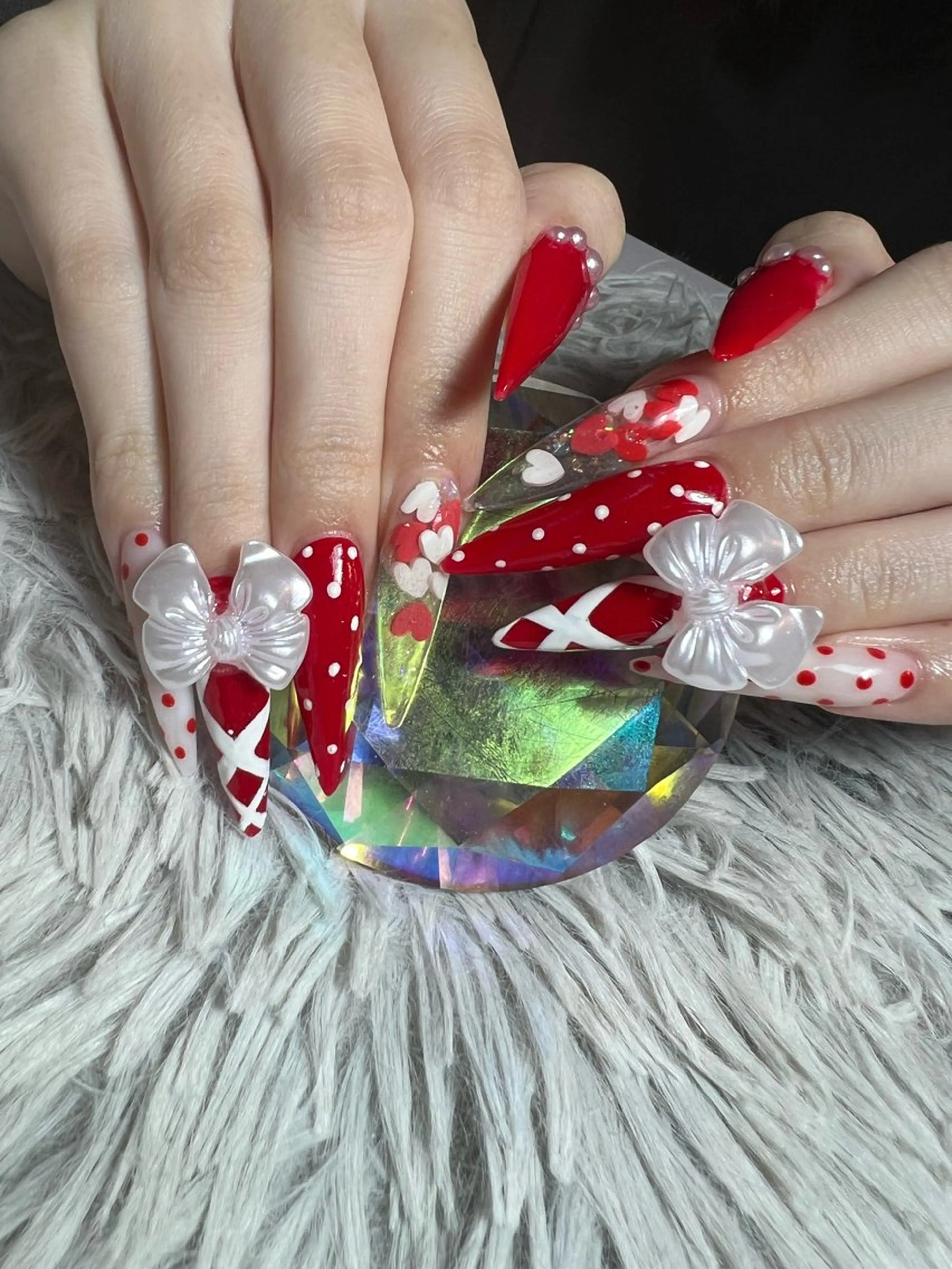 ネイル スカルプネイル バレンタイン ハンドネイル シェヌネイル JURAのネイルデザイン