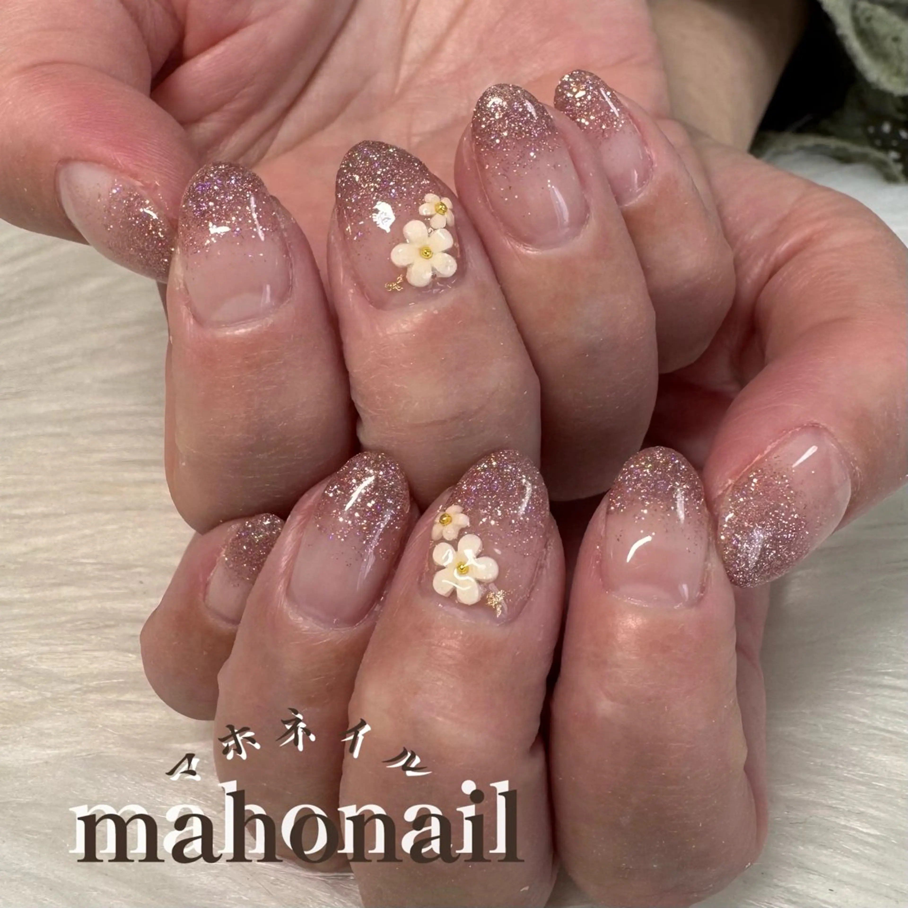 ネイル グラデーション ラメ(グリッター) ラメグラデーション ワンカラーネイル 春ネイル maho nail マホネイルのネイルデザイン