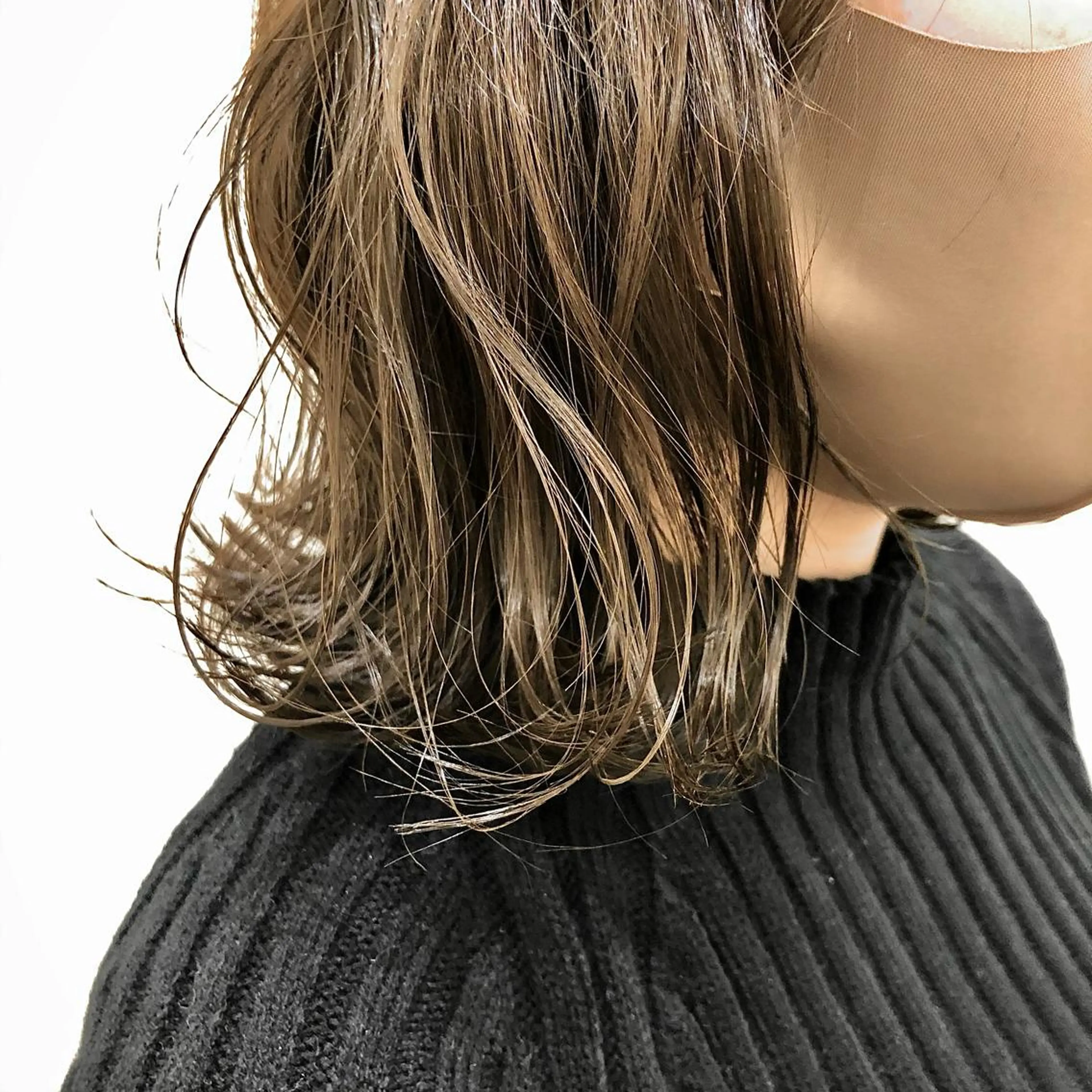 ミディアム カラー ハイライトカラー ハイライト 髪質改善 小顔カット platinam doll南草津店のマツエク・マツパデザイン