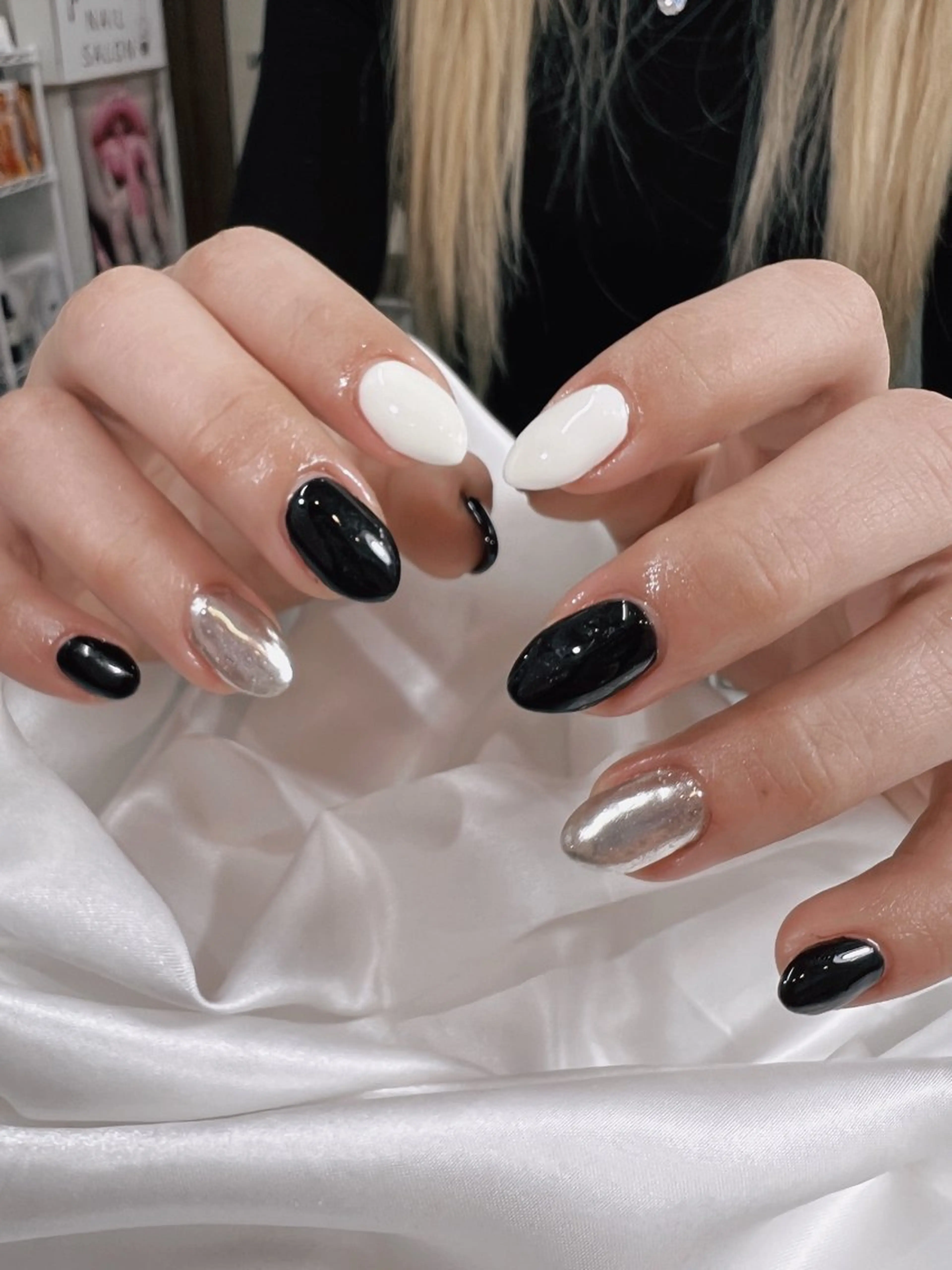 ネイル ニュアンスネイル ワンカラーネイル Miu 川越東口ネイルサロンのネイルデザイン