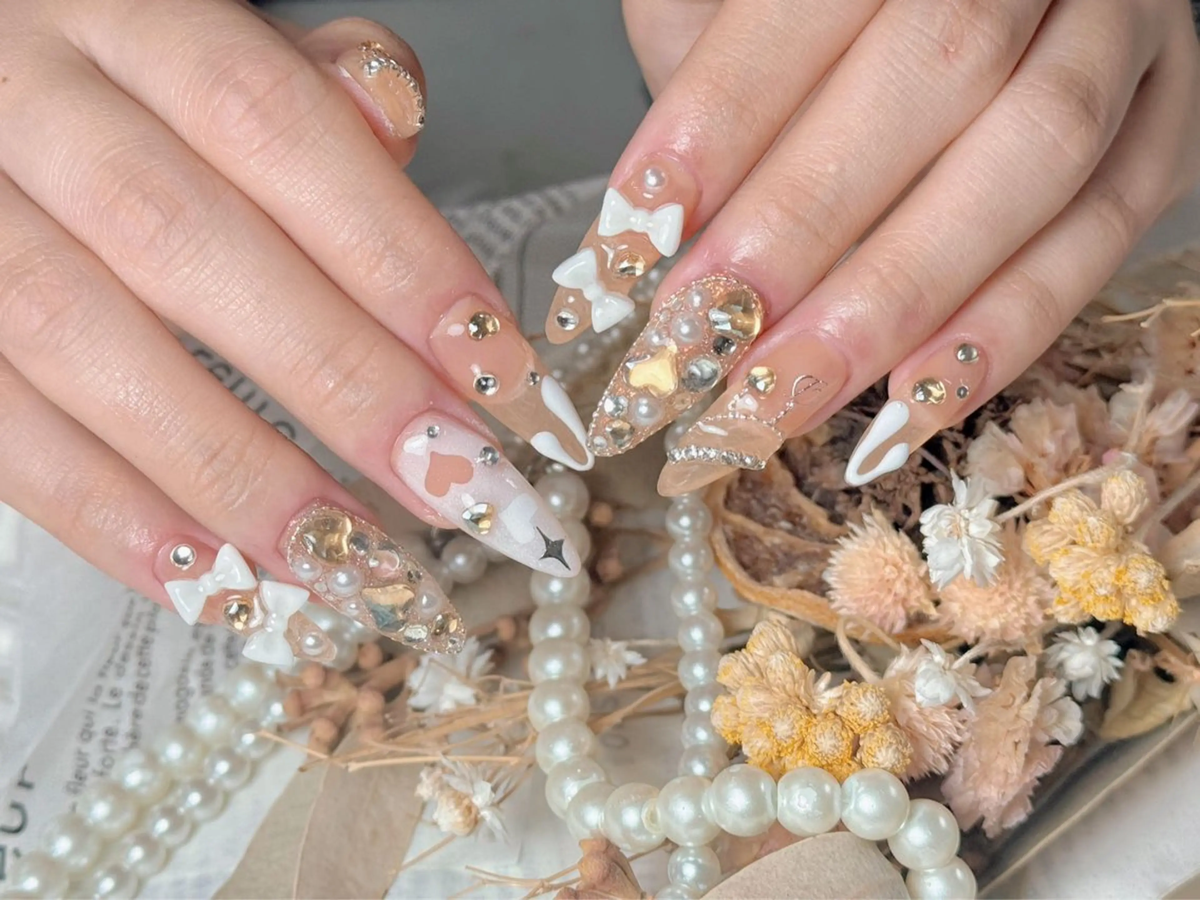 ネイル 長さ出し フレンチネイル ジェルネイル ガラスフレンチ 韓国ネイル ハンドネイル ハンドケア For U nail スカルプ専門店のネイルデザイン