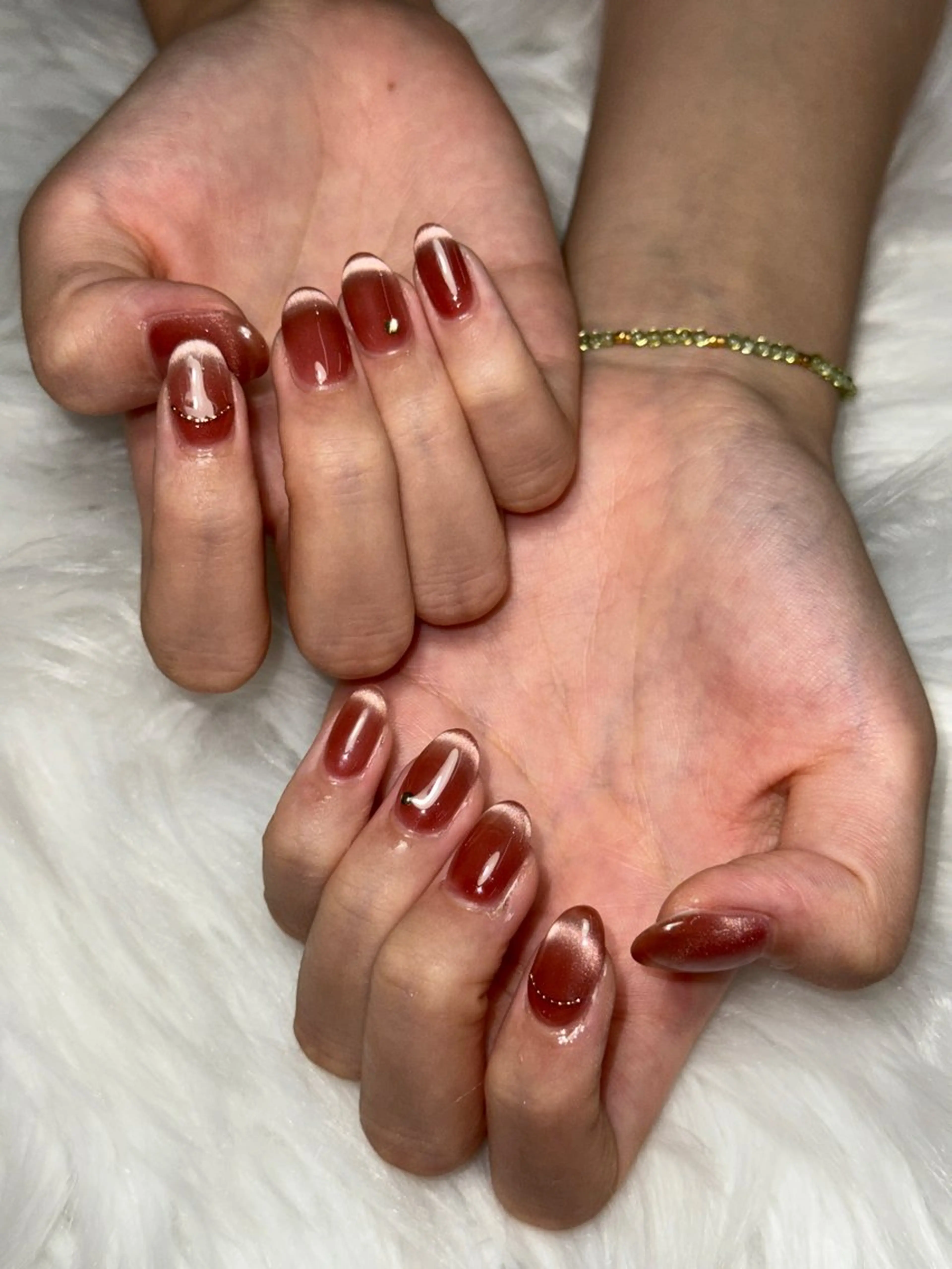 ネイル Momoka 🍑🎀のネイルデザイン