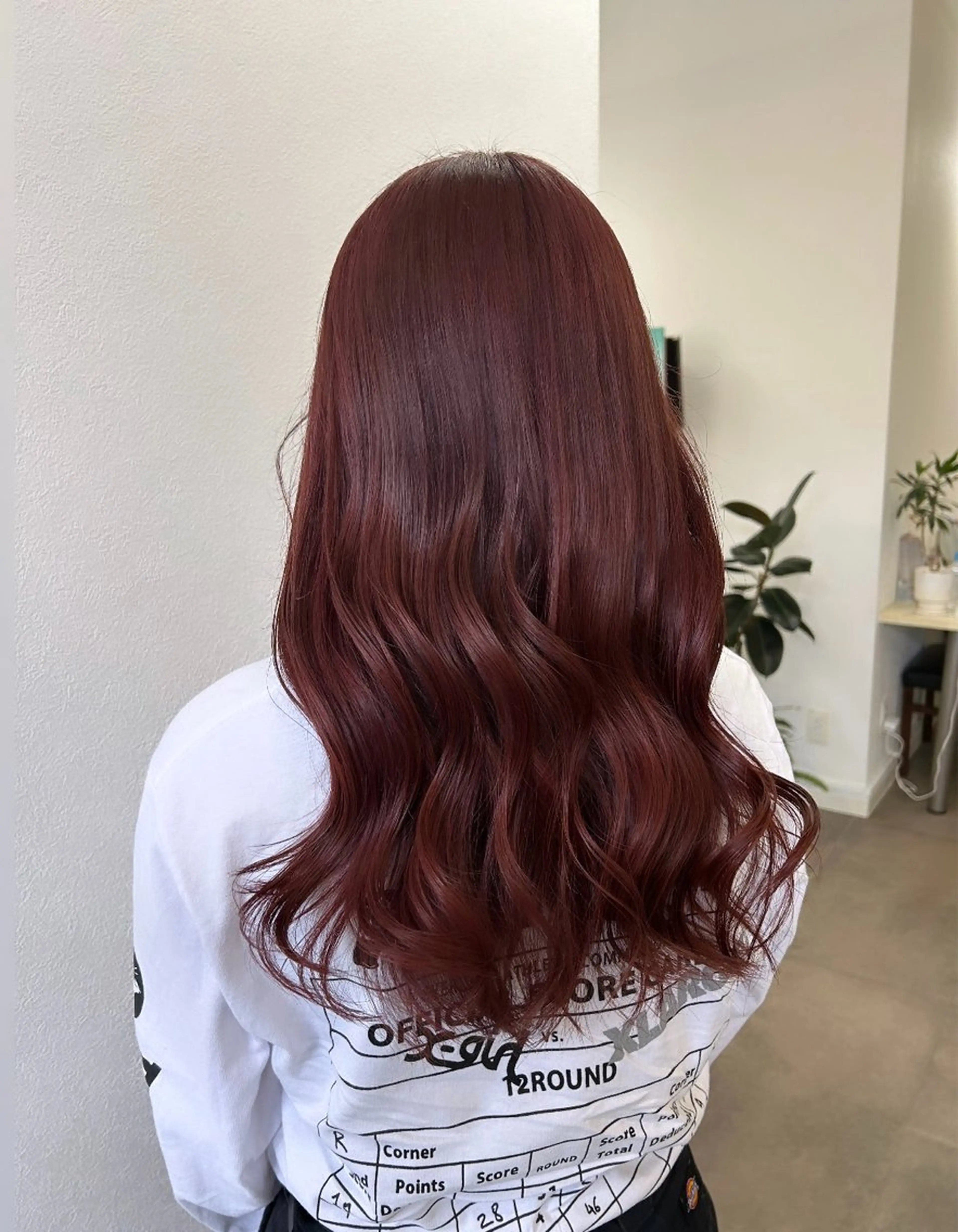 ロング カラー ﾖｼﾀﾞ ﾕｶのヘアスタイル