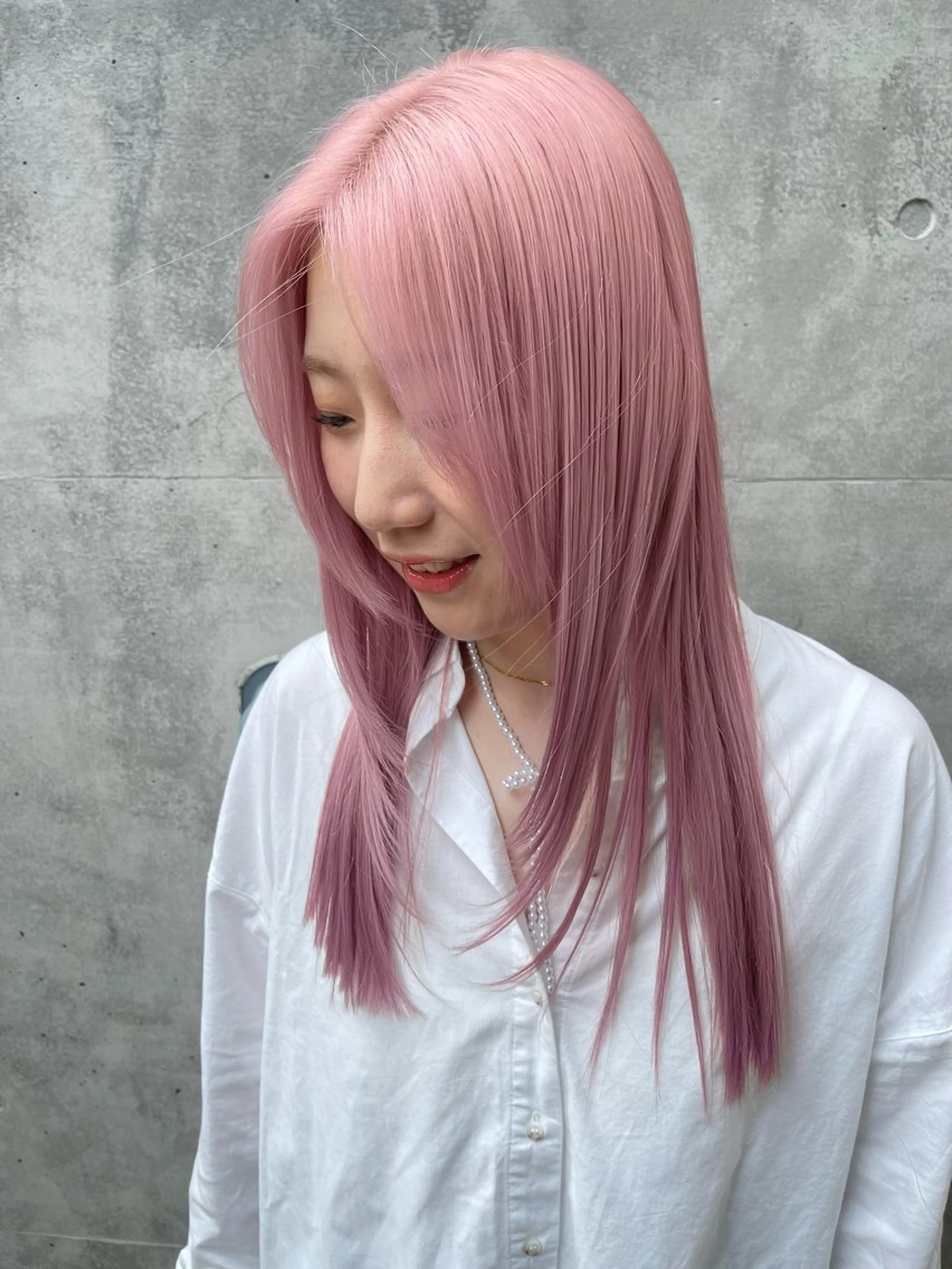 ロング カラー TENSHO ハイトーンレイヤーのヘアスタイル