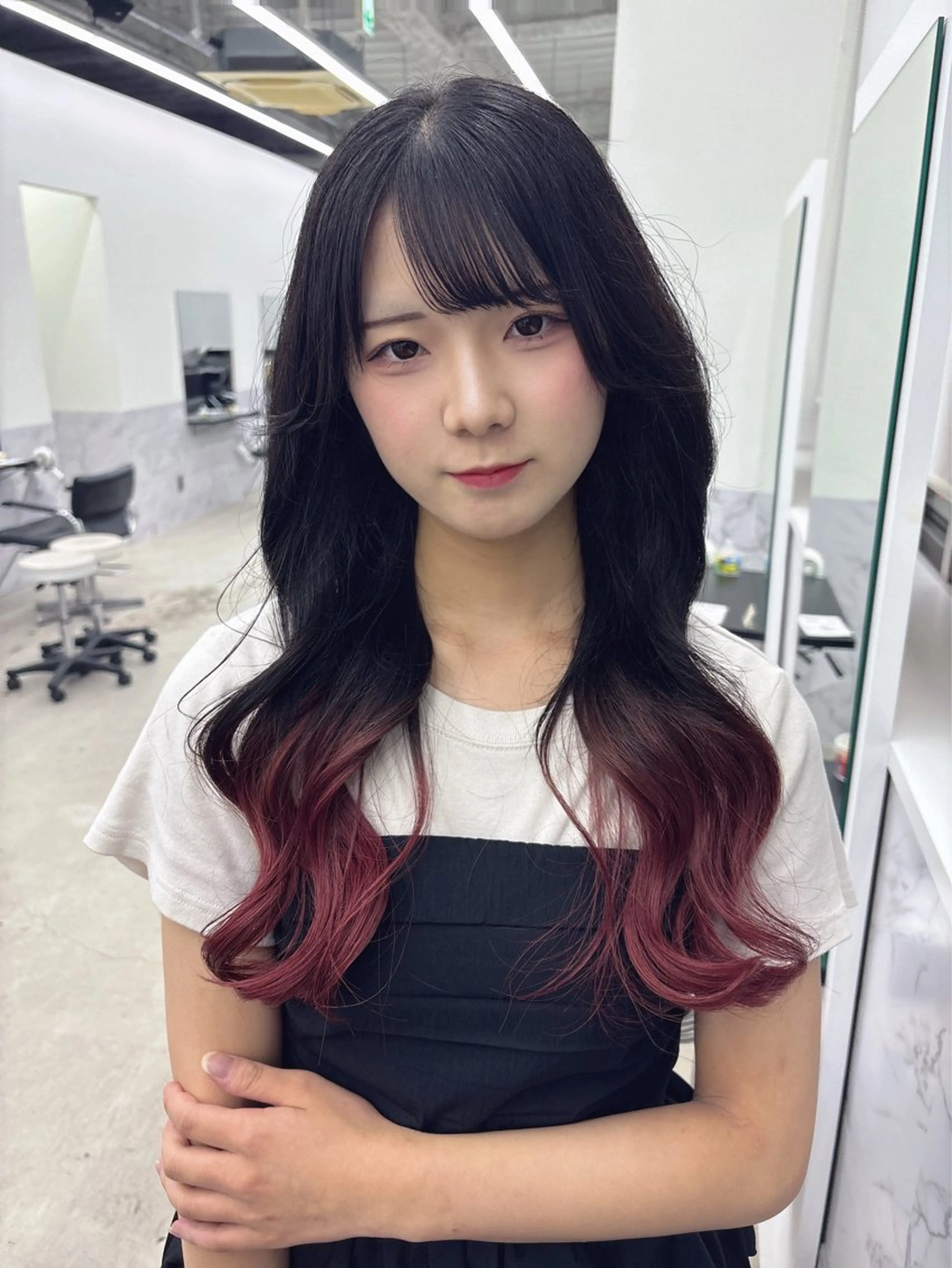 ロング 八代 珠羽のヘアスタイル