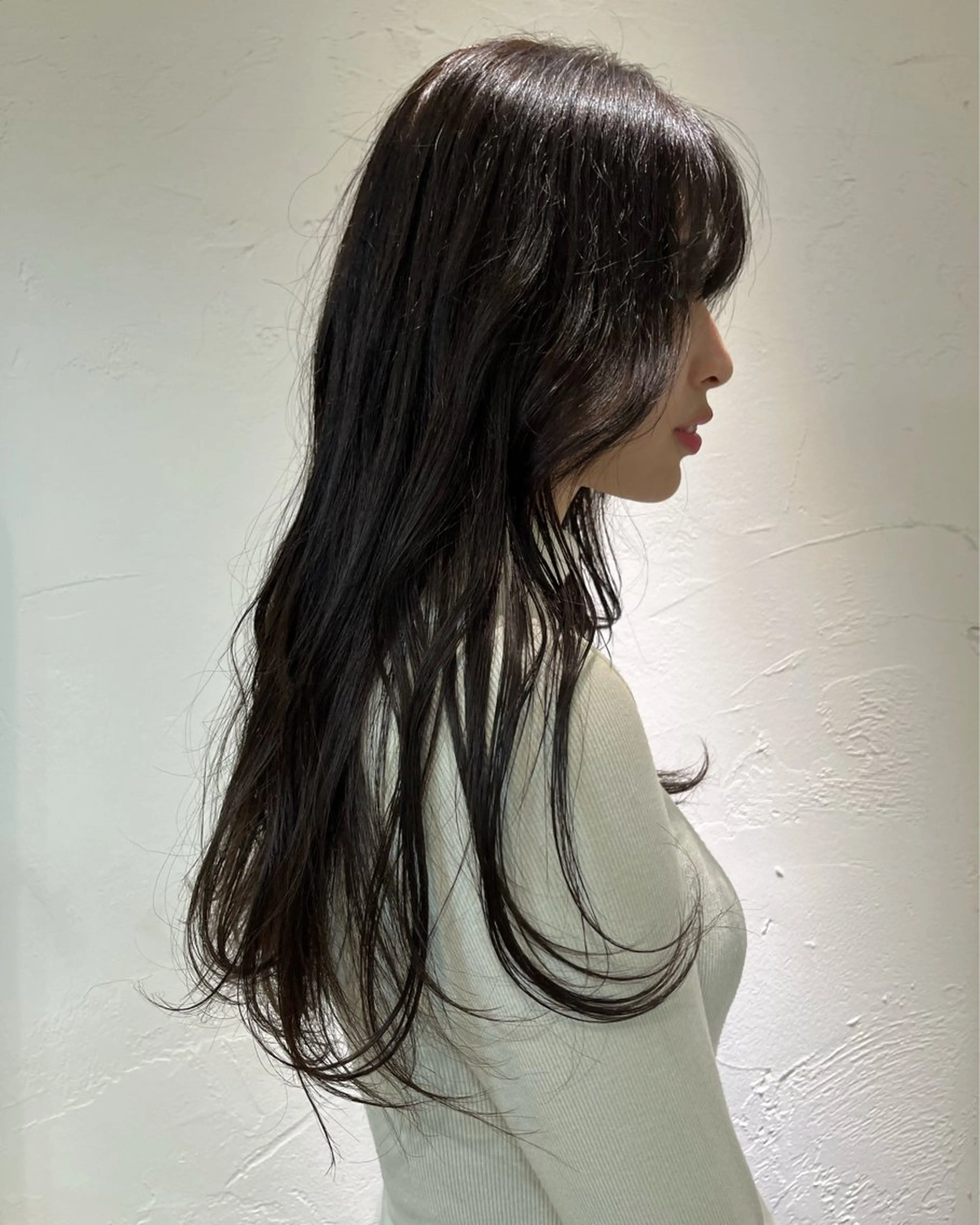 ロング カラー ナチュラルなヘア /ヨシダトモキのヘアスタイル