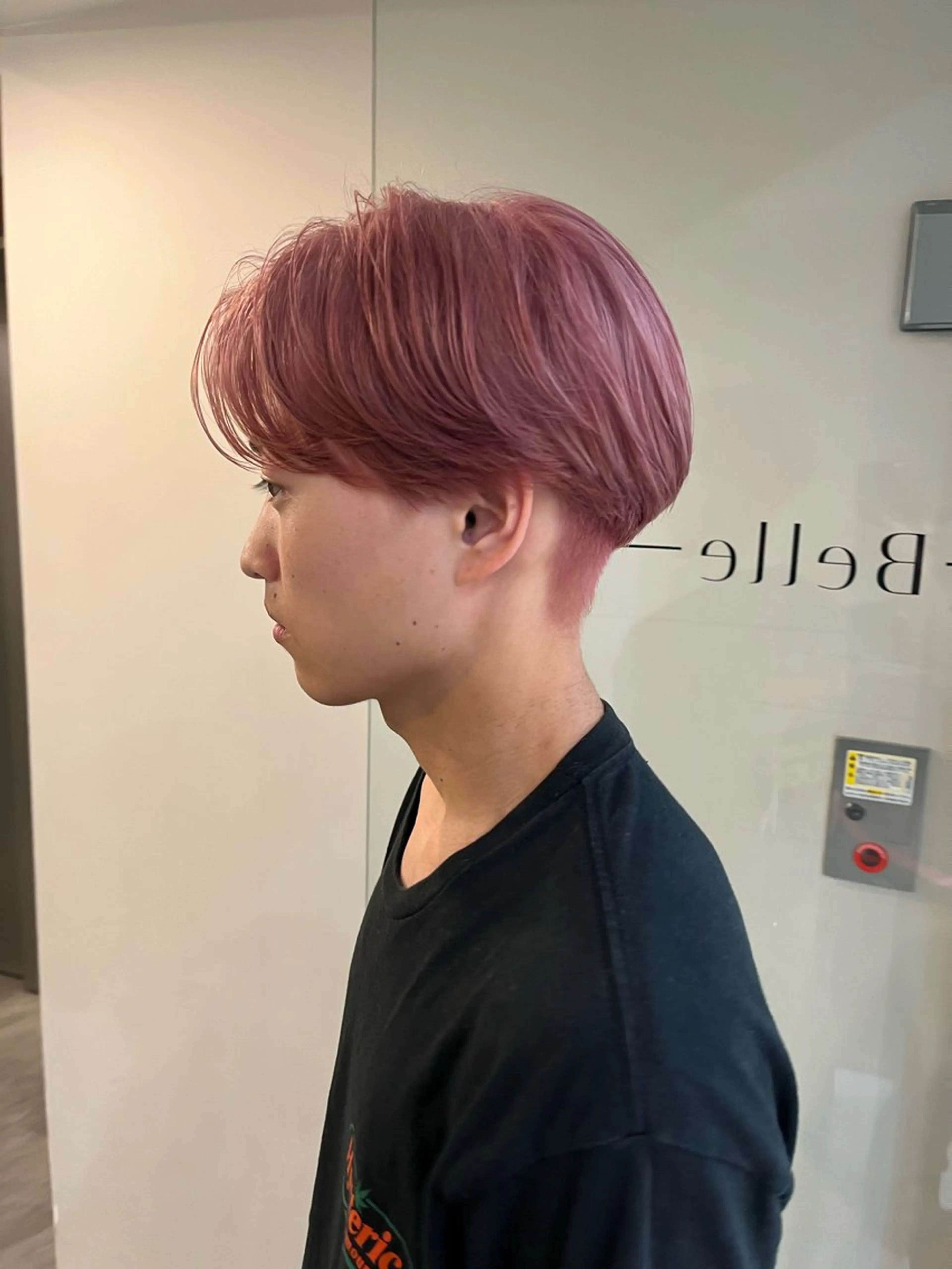 メンズ ヘアカラー 韓国レイヤーカット/ ハイトーン/マアヤのヘアスタイル