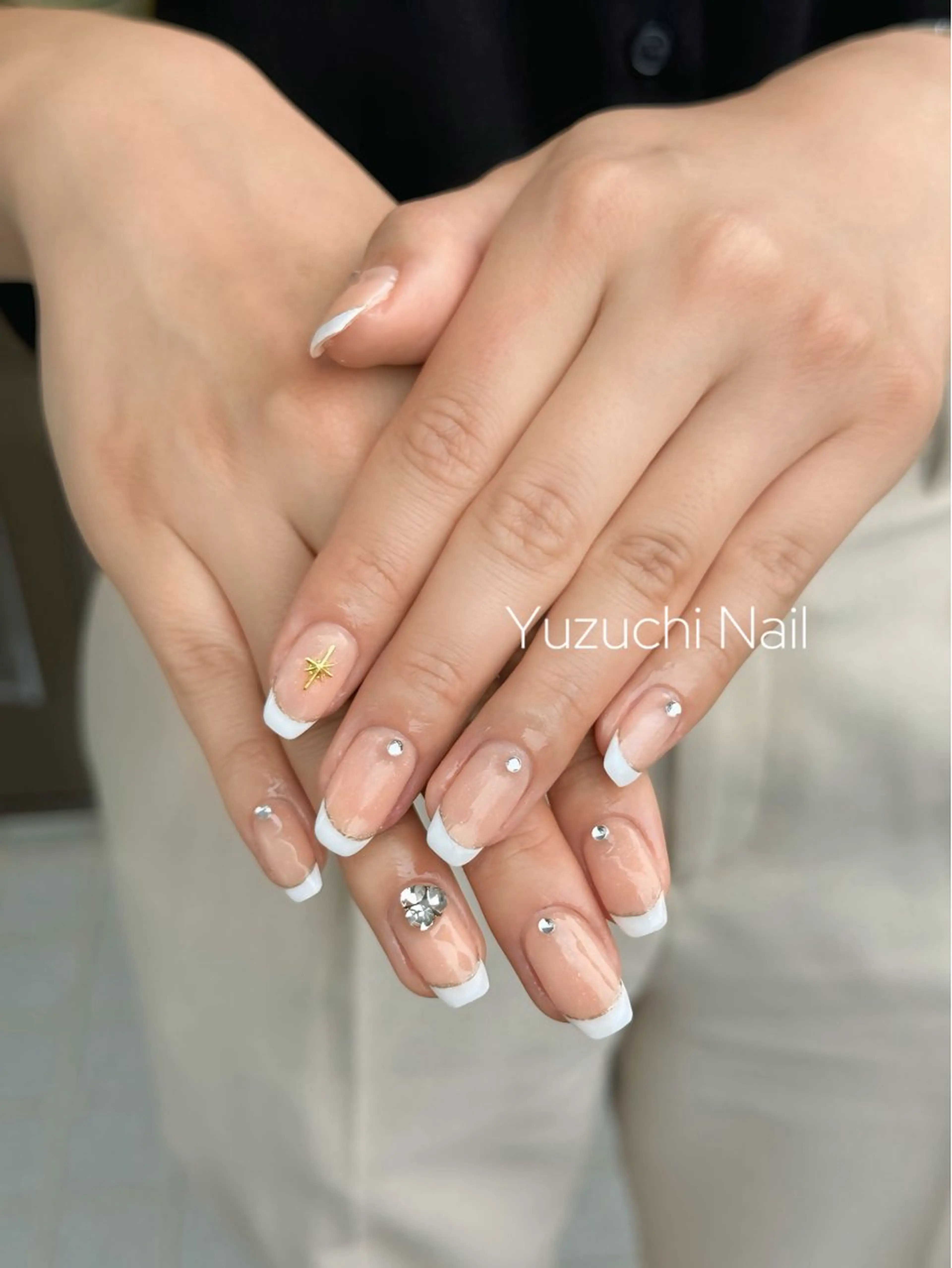 ネイル フットネイル 夏ネイル ワンホンネイル ハンドネイル ハンドケア Yuzuchi Nailのネイルデザイン