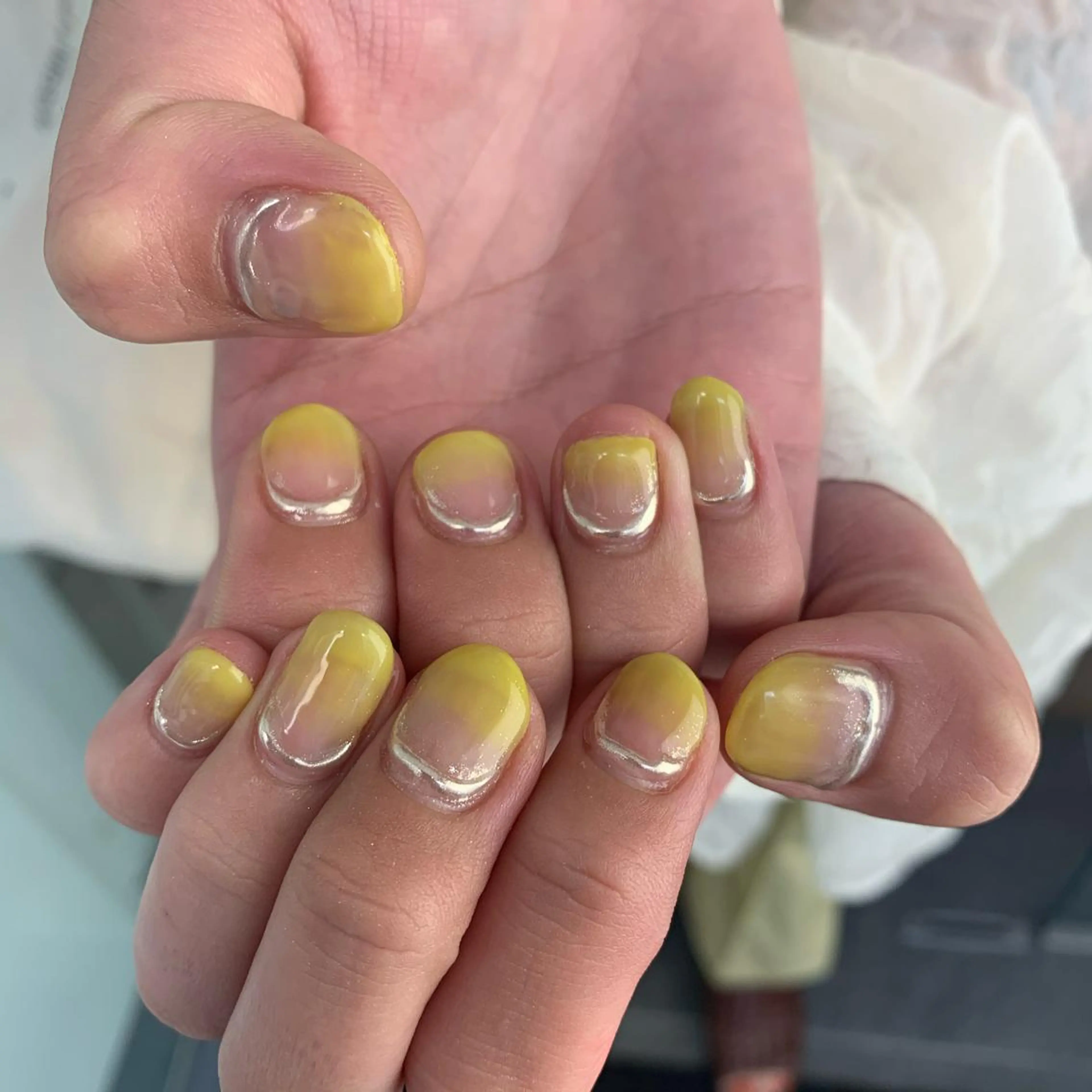 ネイル 黄色 ハンドネイル Kureha/ネイル トレンドヘアのヘアスタイル