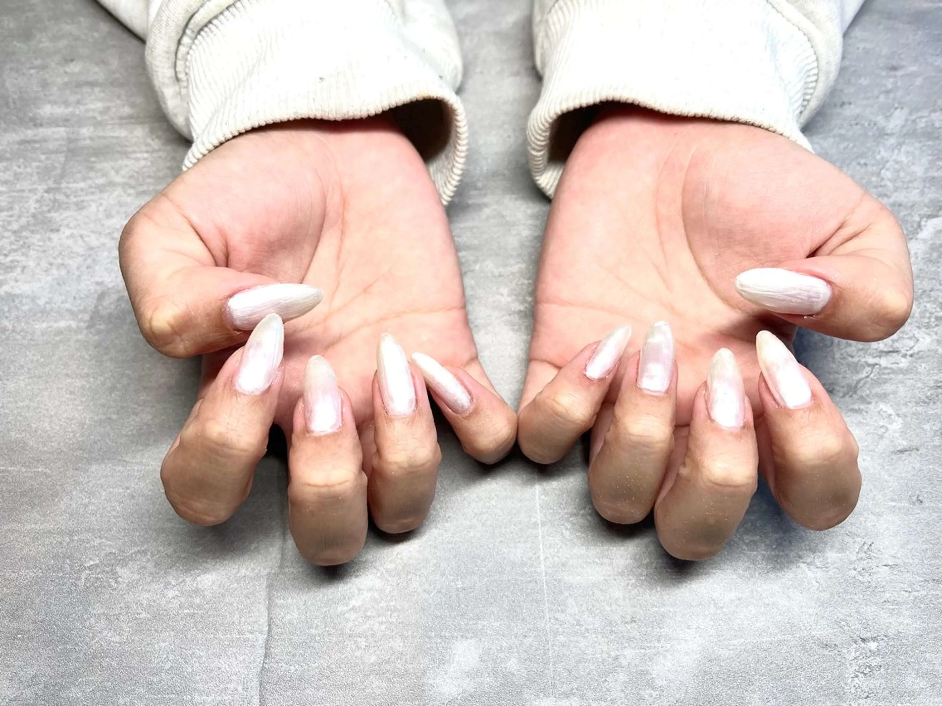 ネイル 岸本 郁美のネイルデザイン