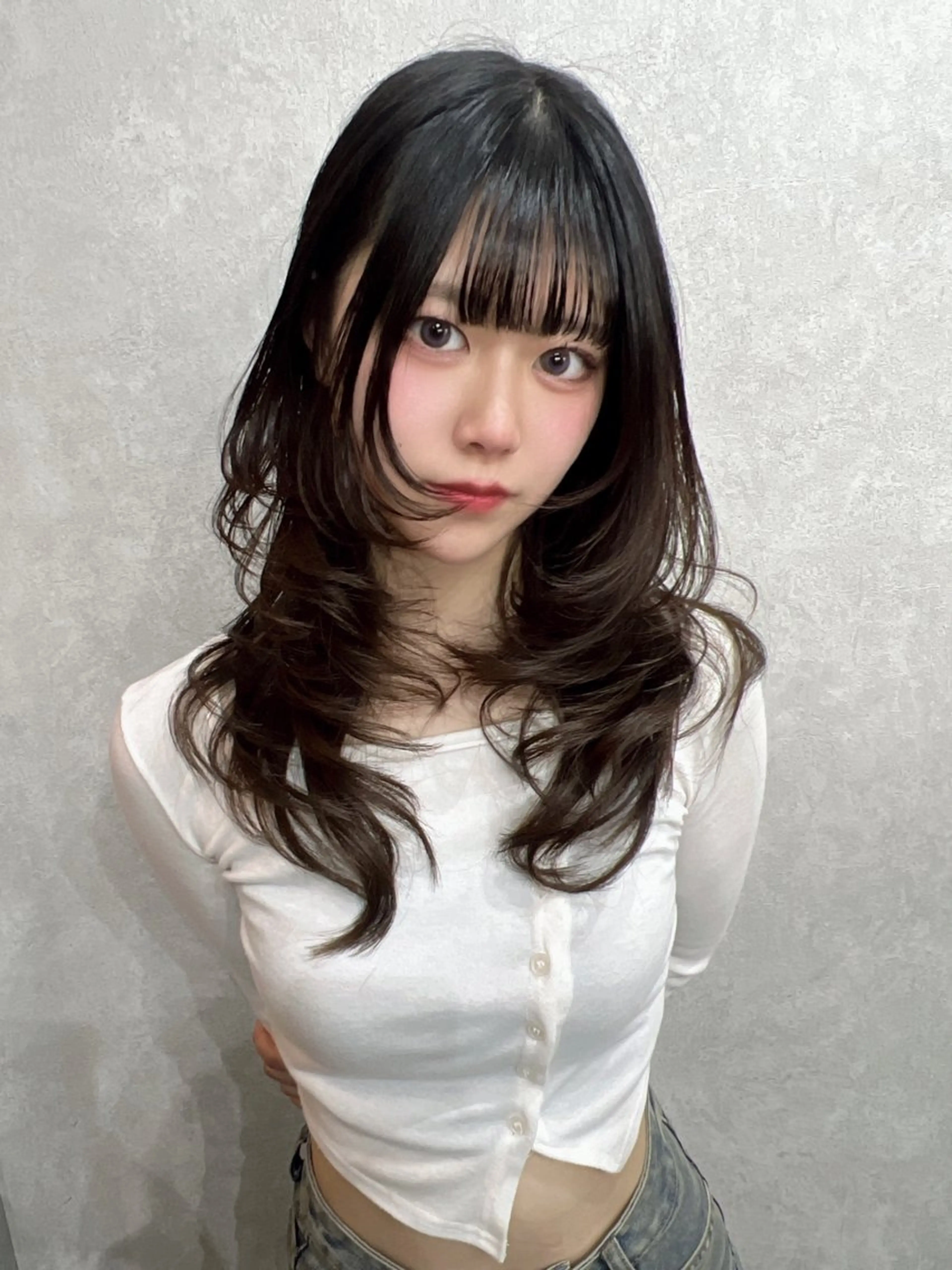 ロング カット トリートメント maya レイヤーカットのヘアスタイル