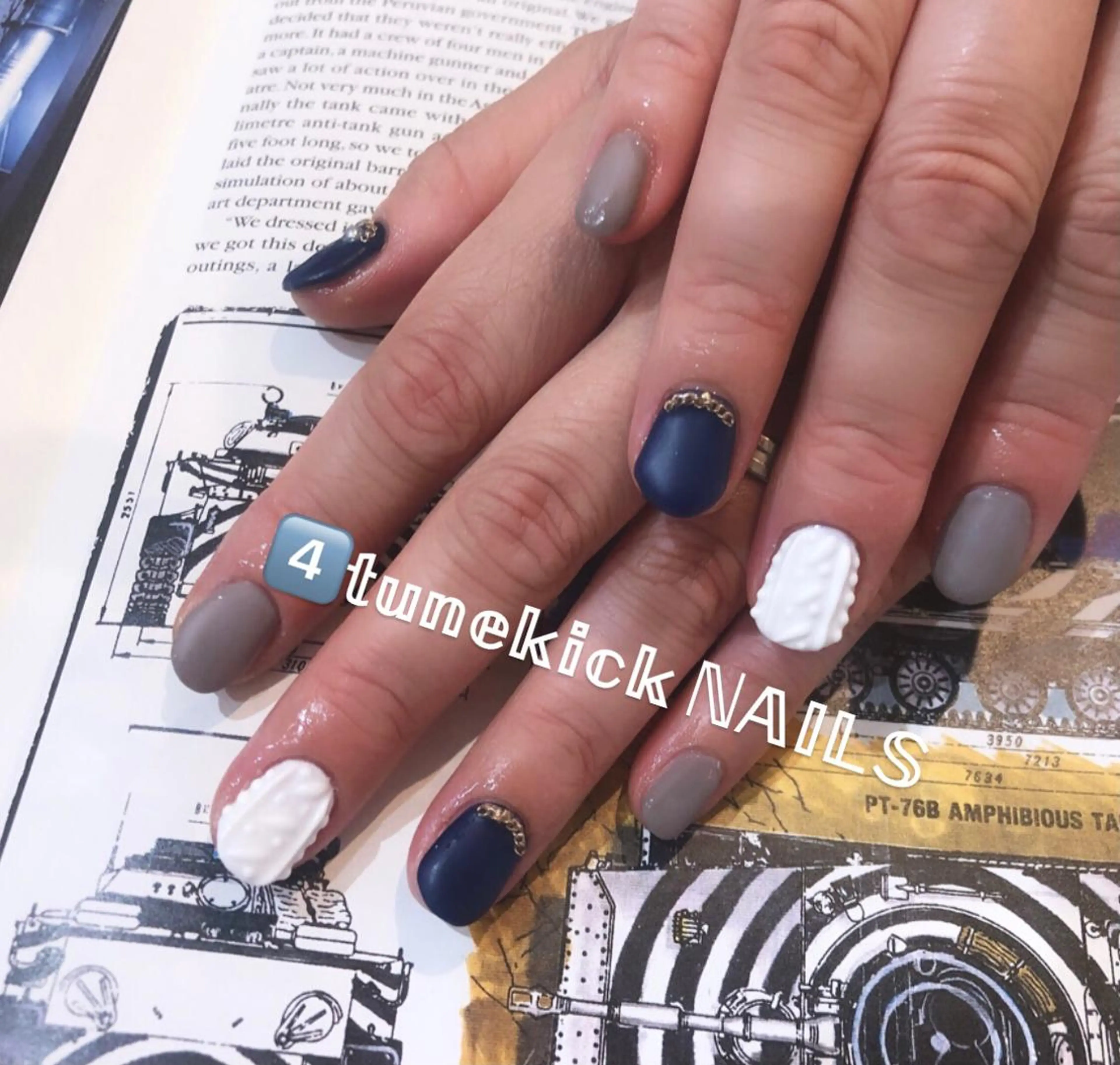 ネイル 4tunekick NAILS(フォーチュンキックネイルズ)所属・光森 淳子のネイルデザイン