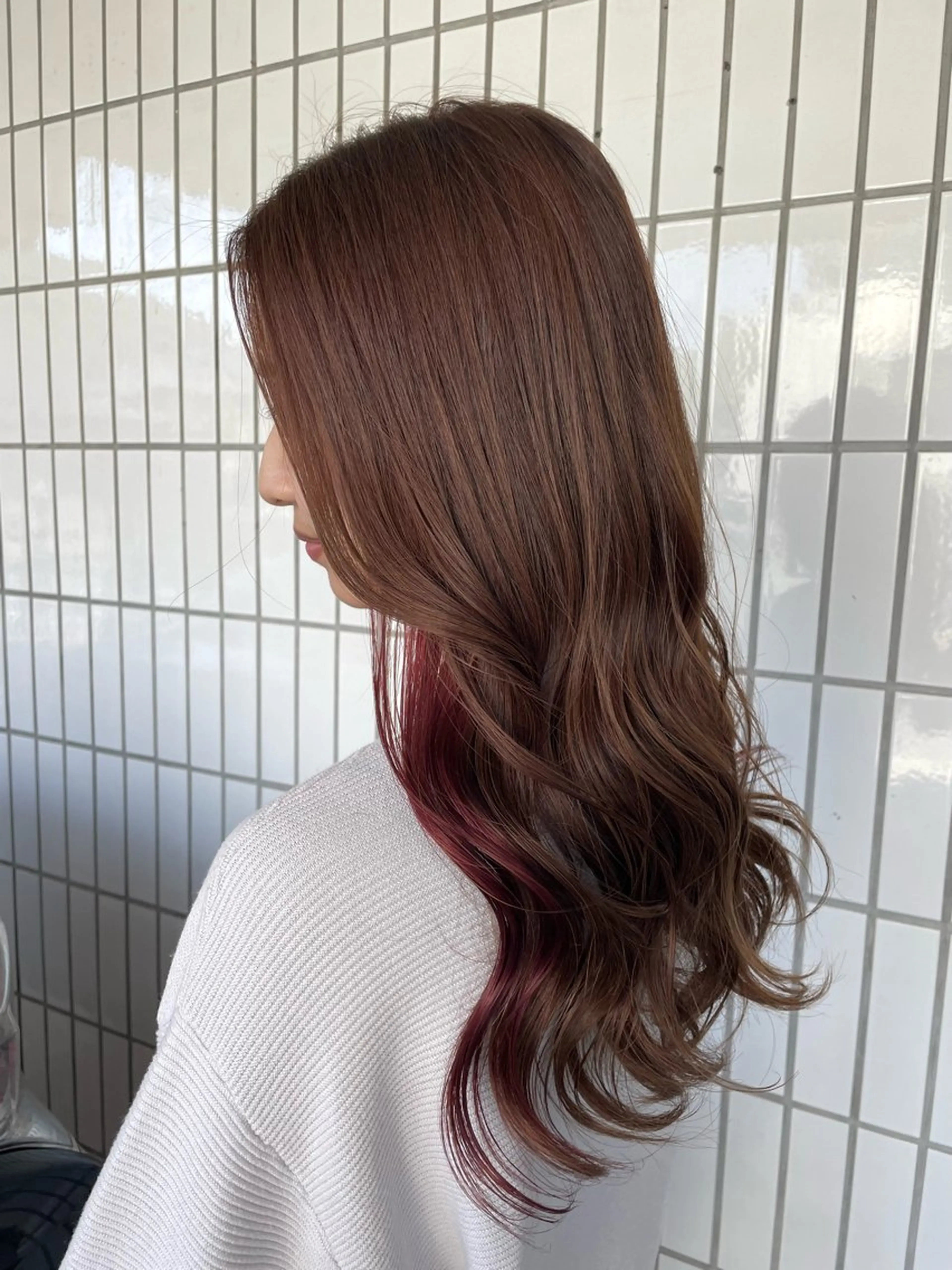 ロング カラー ベージュカラー ブラウンカラー イヤリングカラー レッドカラー カット ヘアカラー トリートメント acero + hair&eyelash 幸手店【アチェロ】所属・ハイライトハイトーン 💖MOMOKAのヘアスタイル