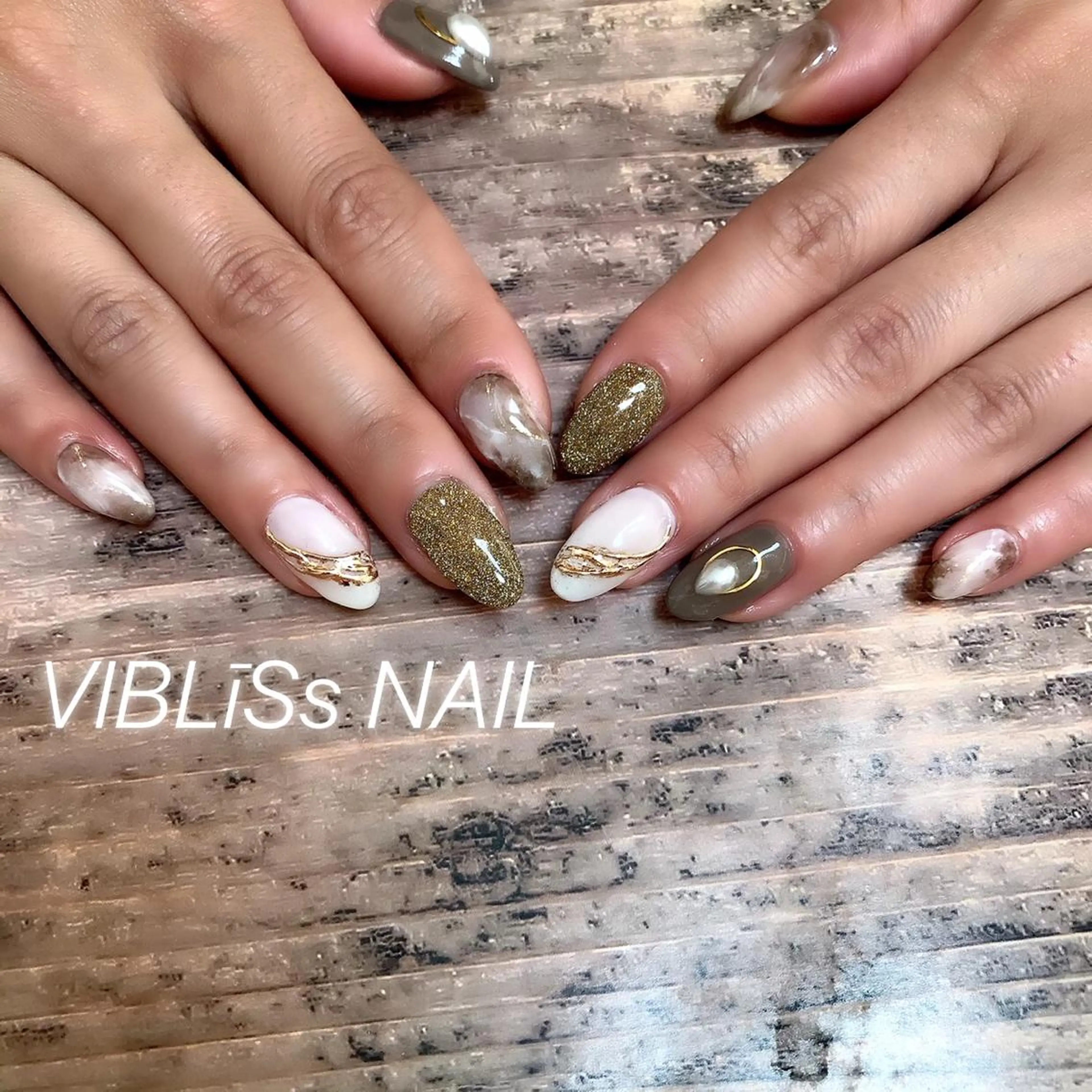 ネイル VIBLīSs nailのネイルデザイン