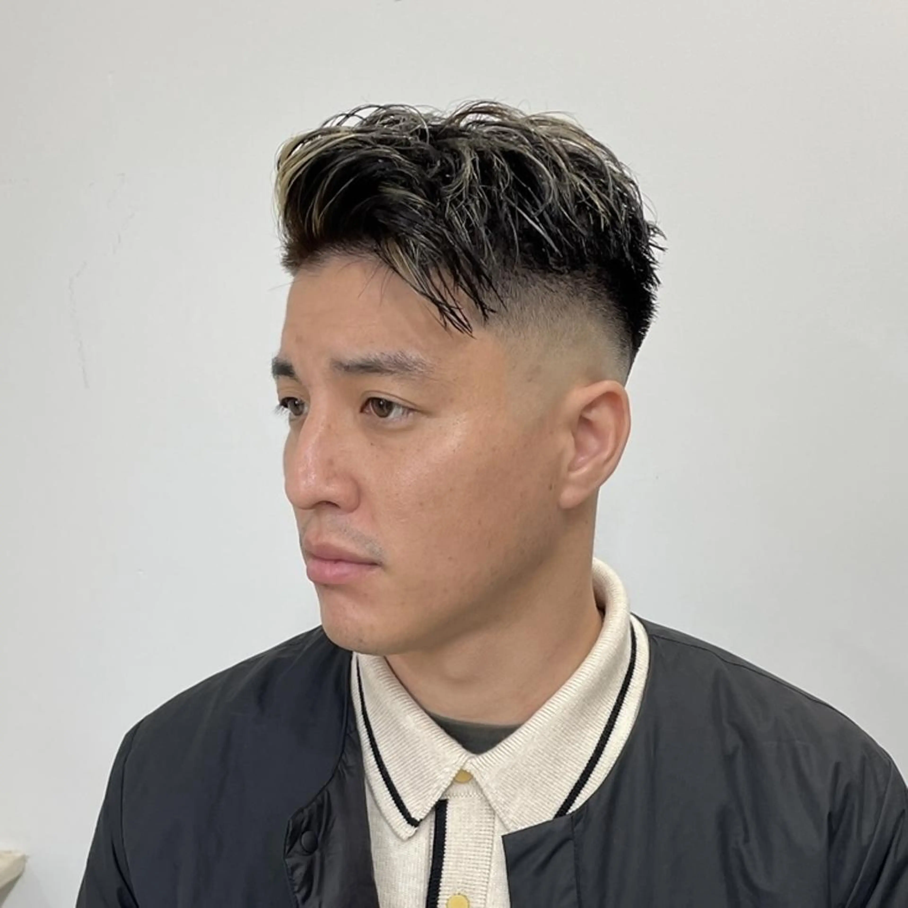 ショート カラー ヘアアレンジ パーマ メンズ キッズ ネイル マツエク・マツパ アイブロウ カット メンズ専門/パーマ/ フェード/みづきのヘアスタイル