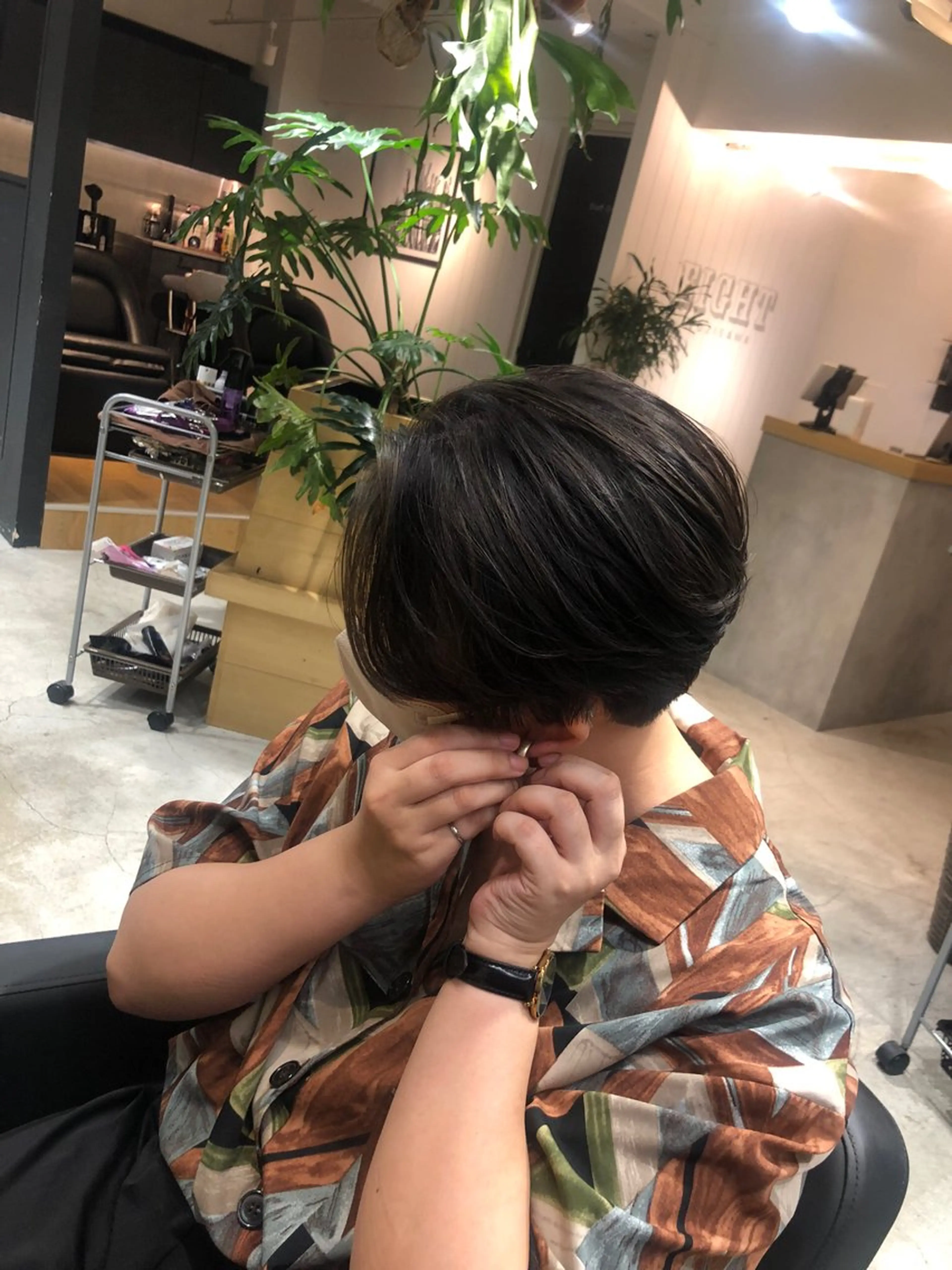 ショート カラー ハンサムショート ショートヘア カット ヘアカラー トリートメント ✨髪質改善ストレート ×ミニボブ✨萩原　翼のヘアスタイル