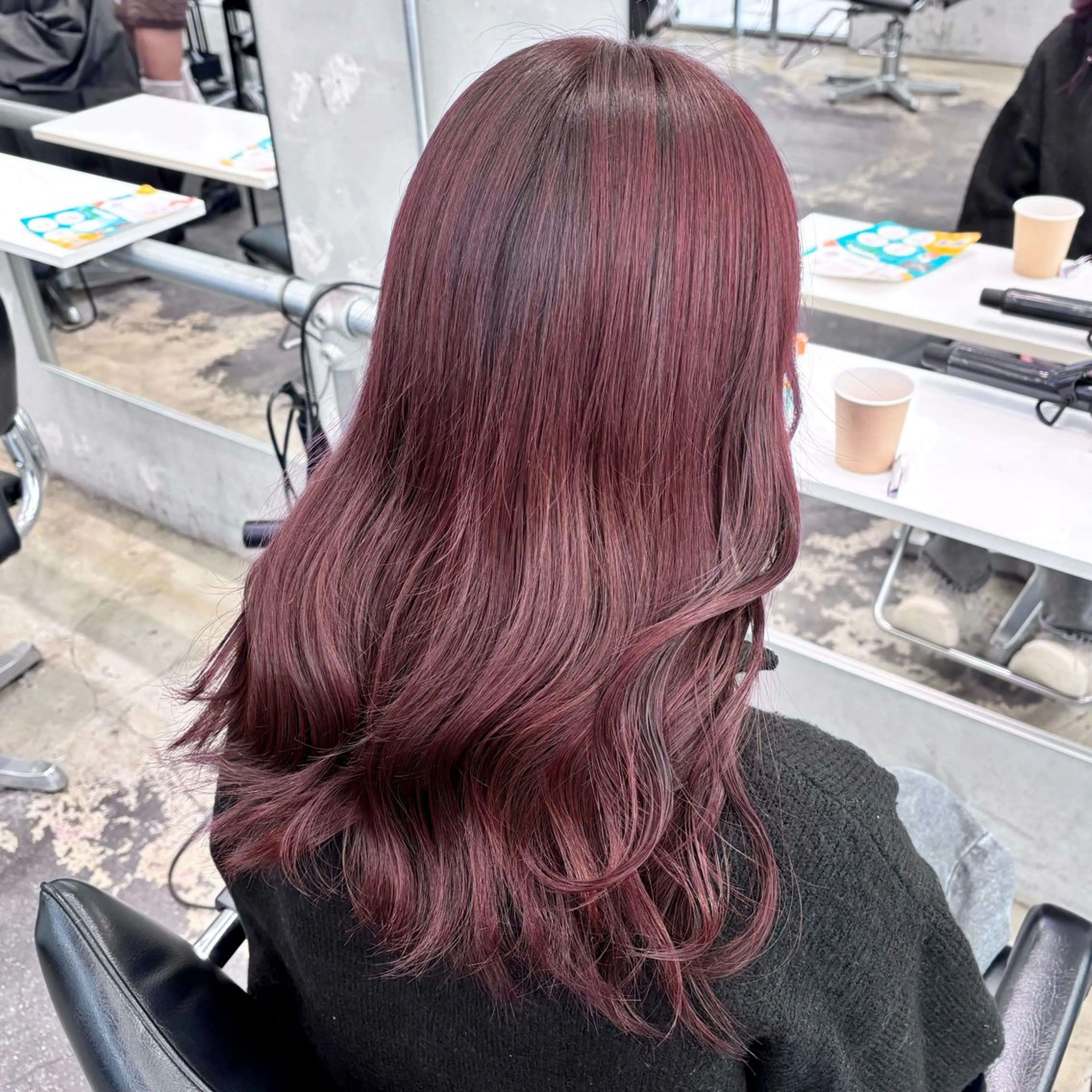 ロング カラー ヘアアレンジ ピンクカラー レッドカラー 🥀モテ暖色× エクステ🥀あかりのヘアスタイル