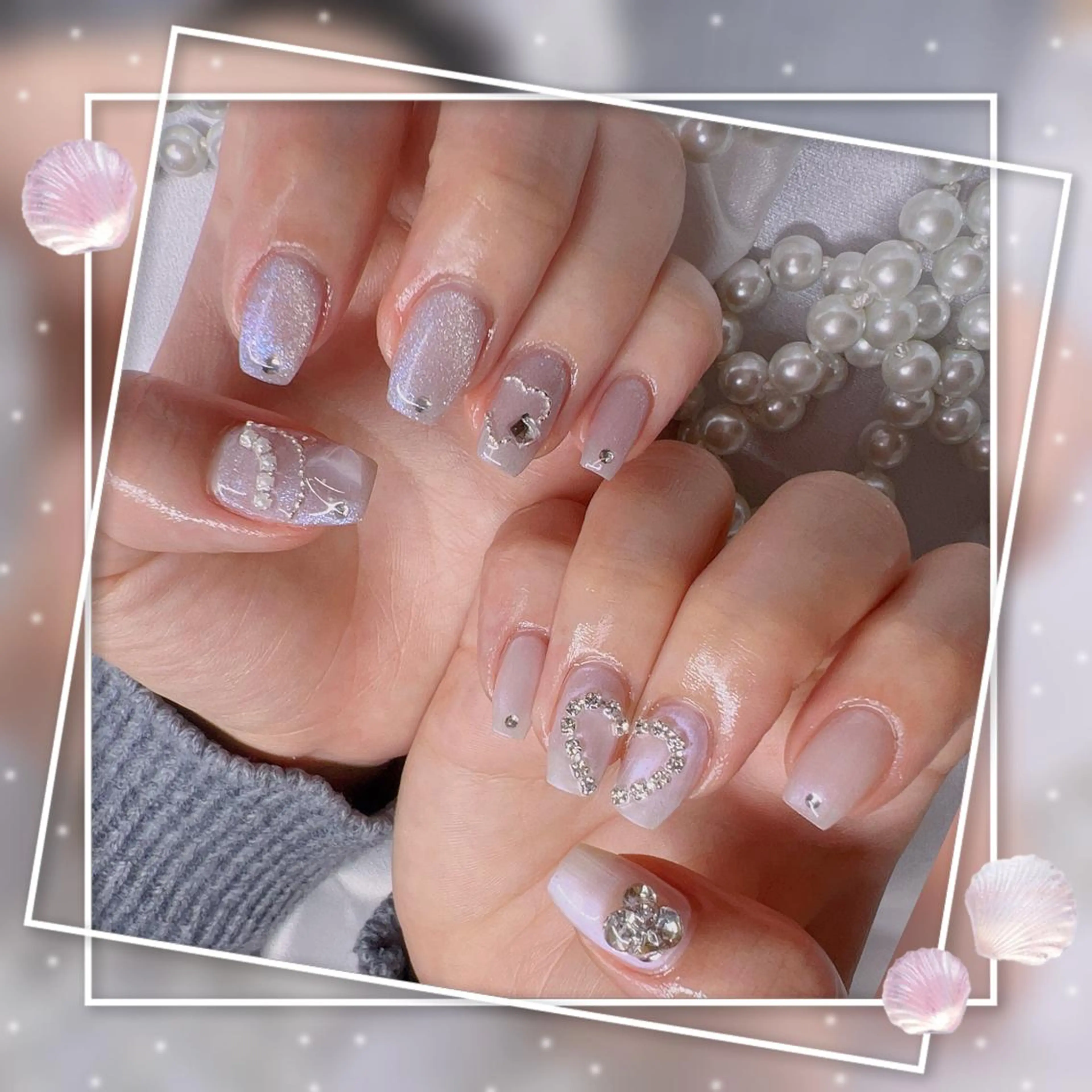 ネイル フレンチネイル キラキラネイル 韓国ネイル マグネットネイル マグネットフレンチ ハンドネイル Chill Nailsalonのネイルデザイン