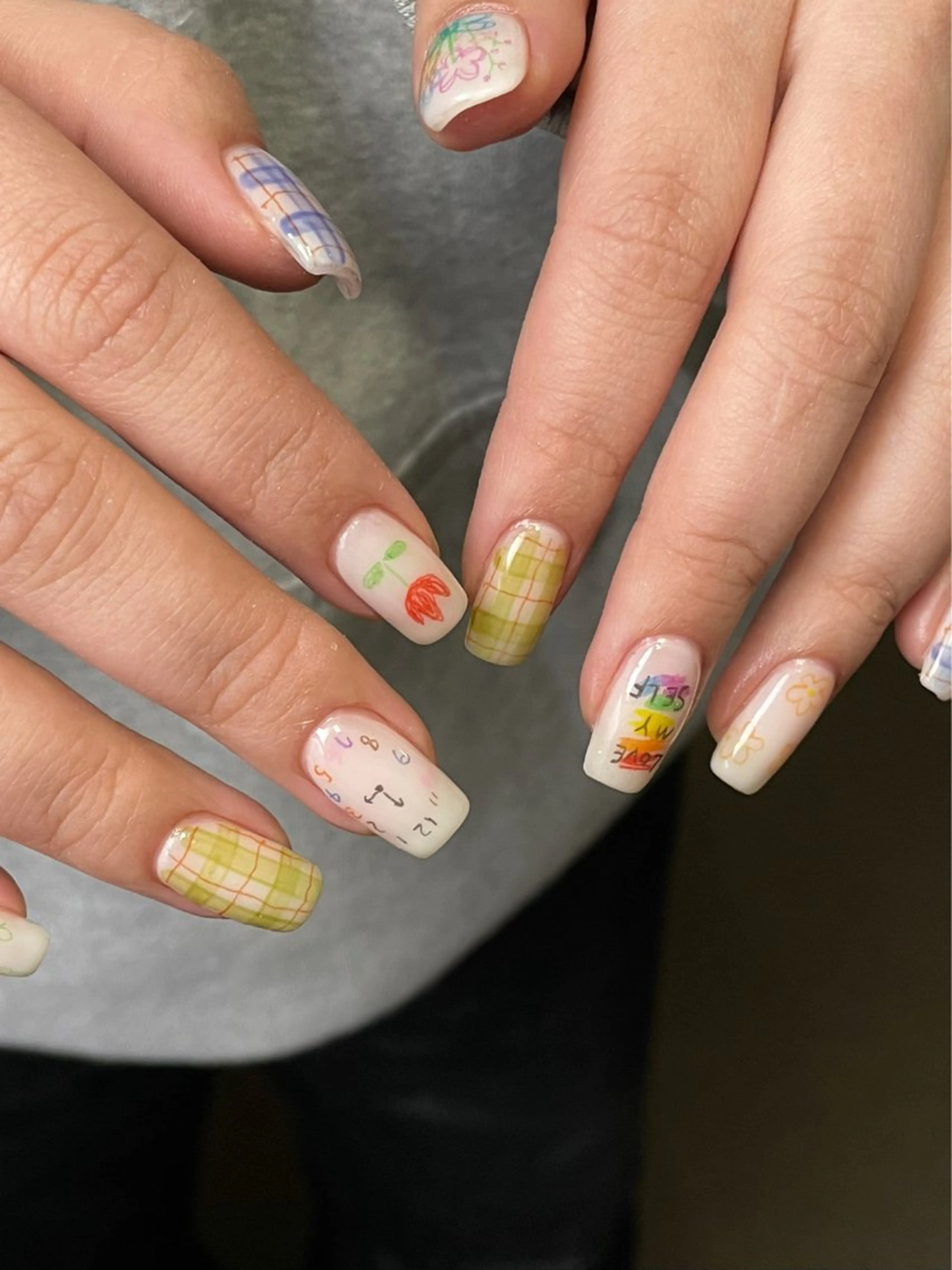 ネイル アートネイル ハンドネイル F room 表参道のネイルデザイン