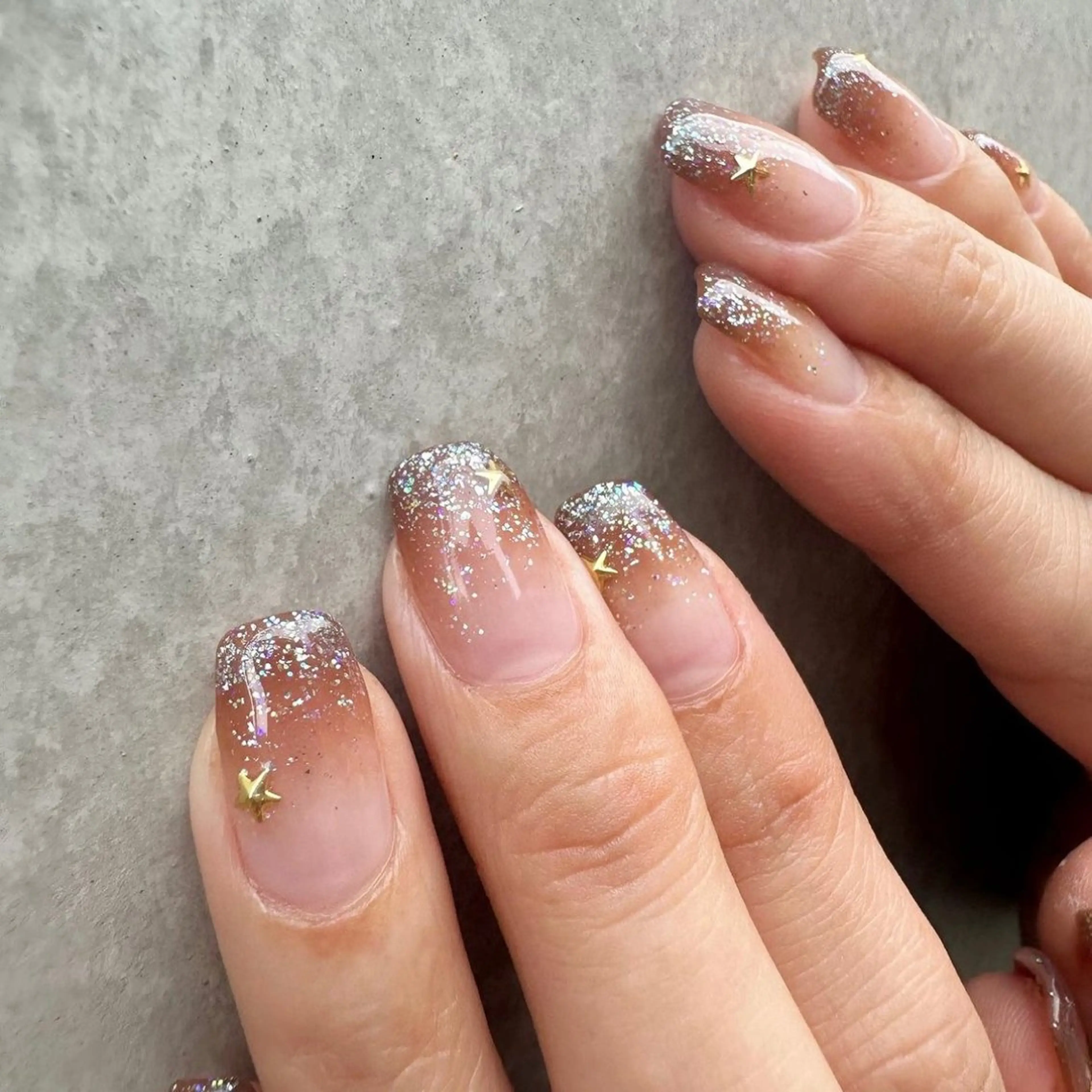 ネイル ブラウン クリアネイル グラデーション 氷ネイル・うるうるネイル 韓国ネイル 🪞KAPE NAIL 🪞のネイルデザイン