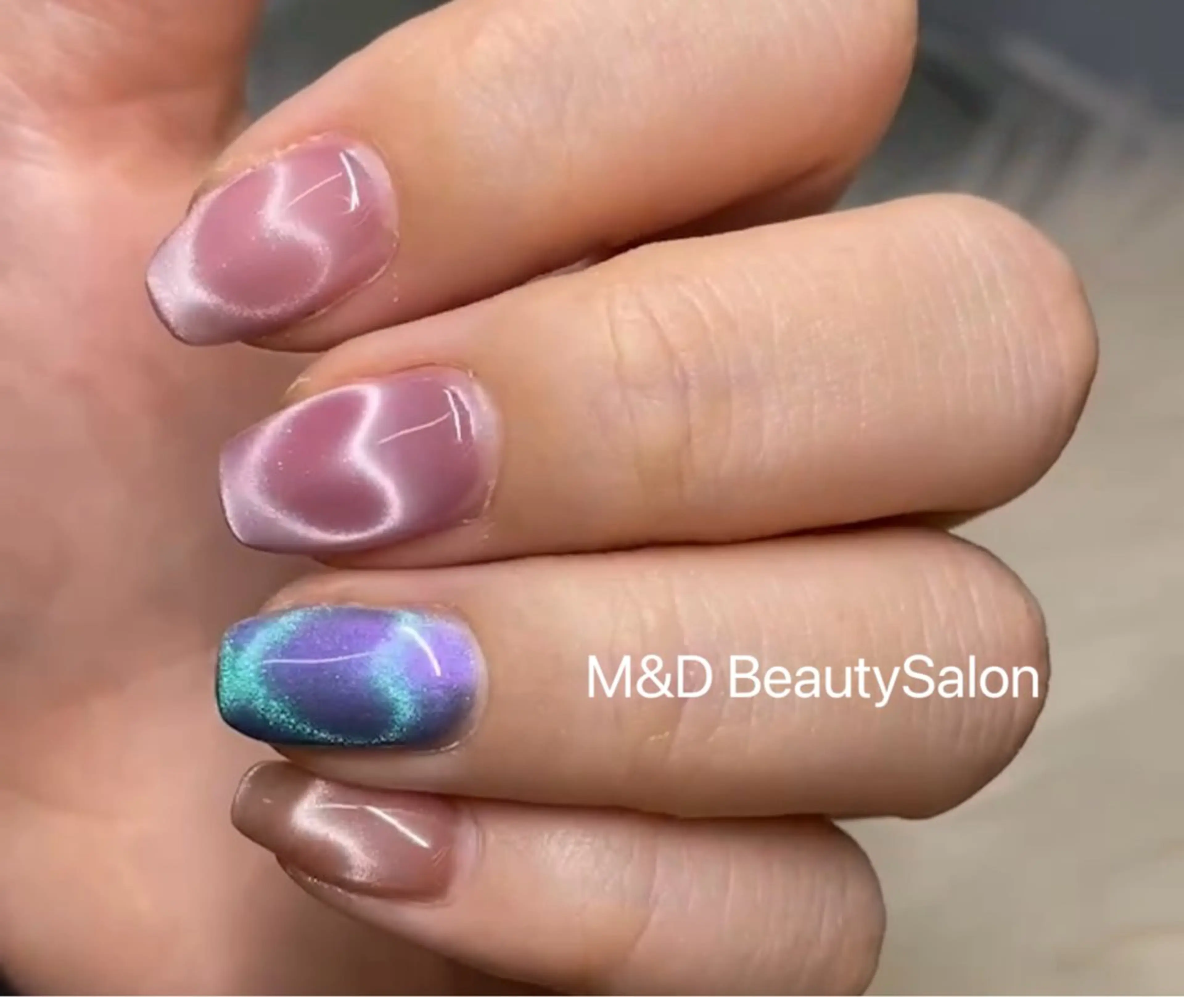 ネイル M&D BeautySalon銀座店所属・M&D 銀座店のネイルデザイン