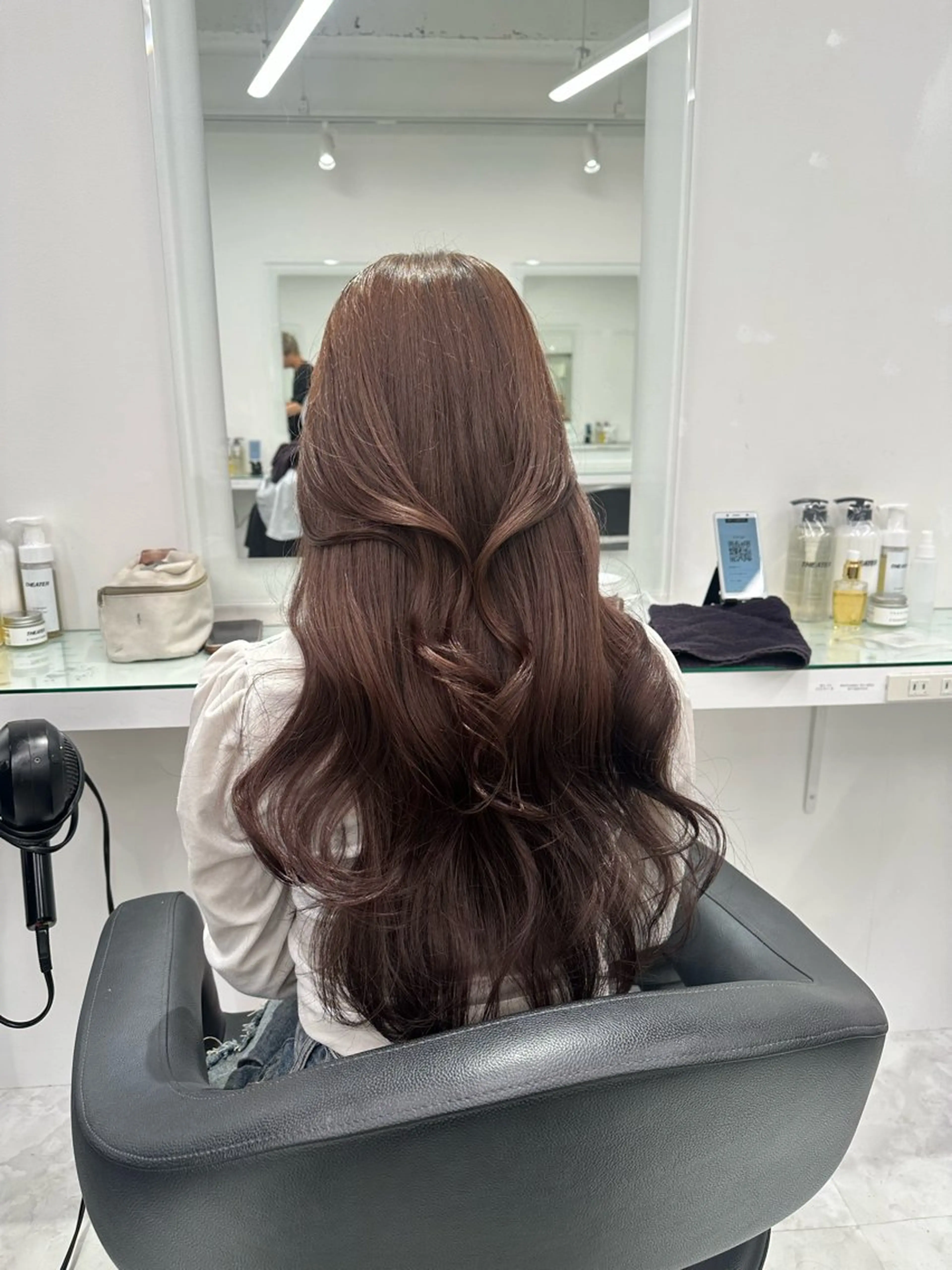 ロング カラー ヘアカラー トリートメント ヘッドスパ ヘアセット ❄最強かわいいカラー ❄️MINA❄️のヘアスタイル