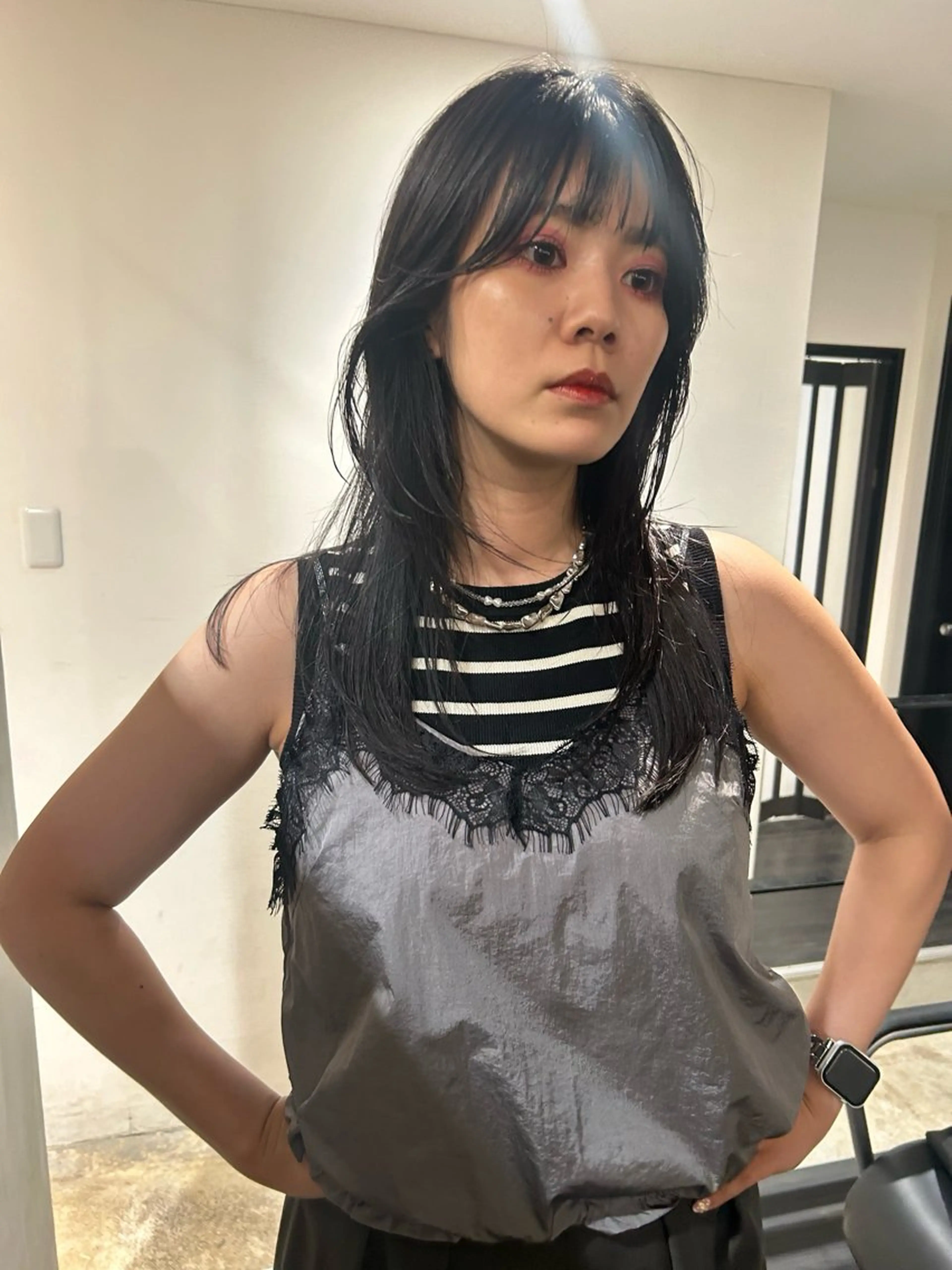 セミロング カラー カット ヘアカラー トリートメント Loom.所属・村上雅人 ナチュラルモードのヘアスタイル