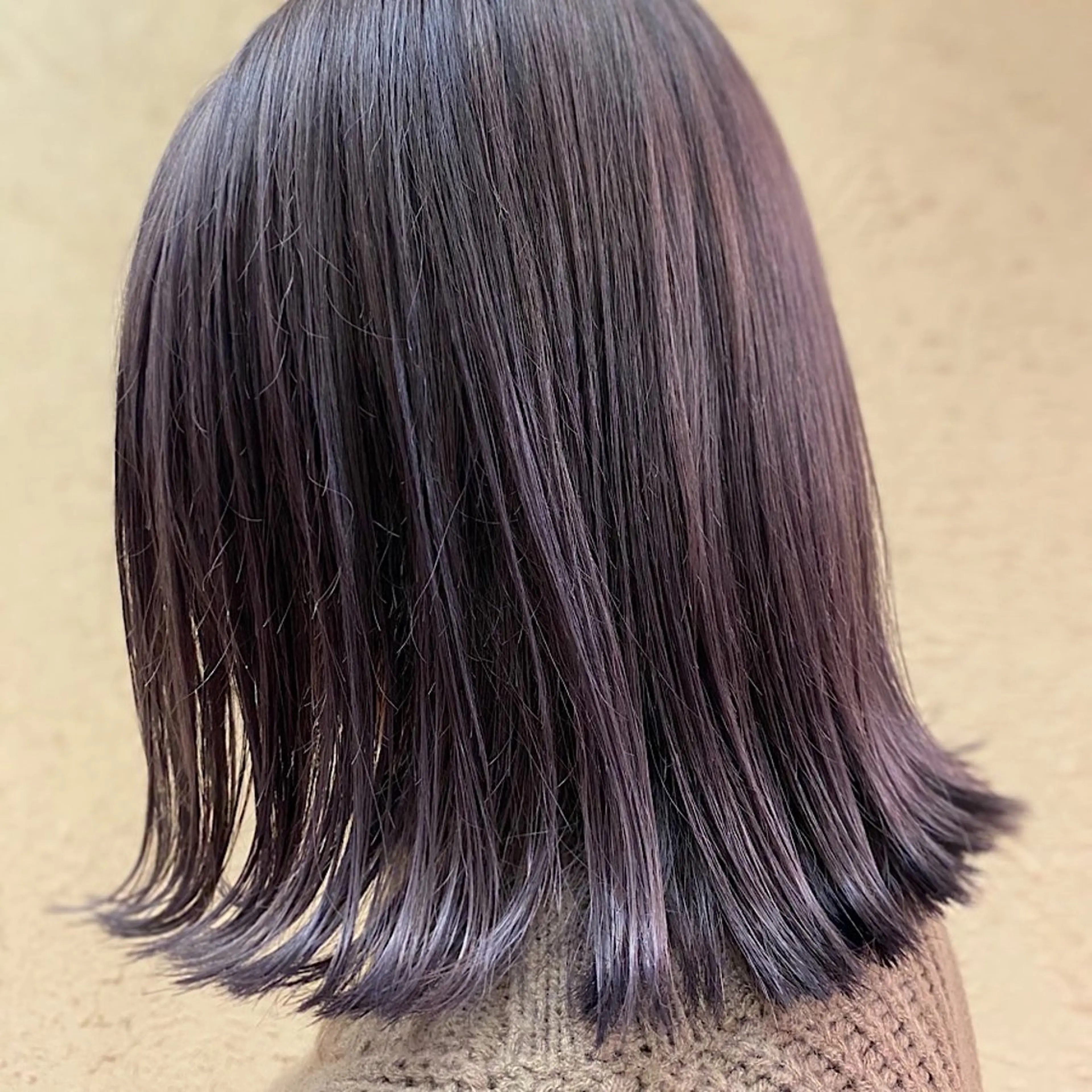 ミディアム カラー アシカガ ヨウコのヘアスタイル